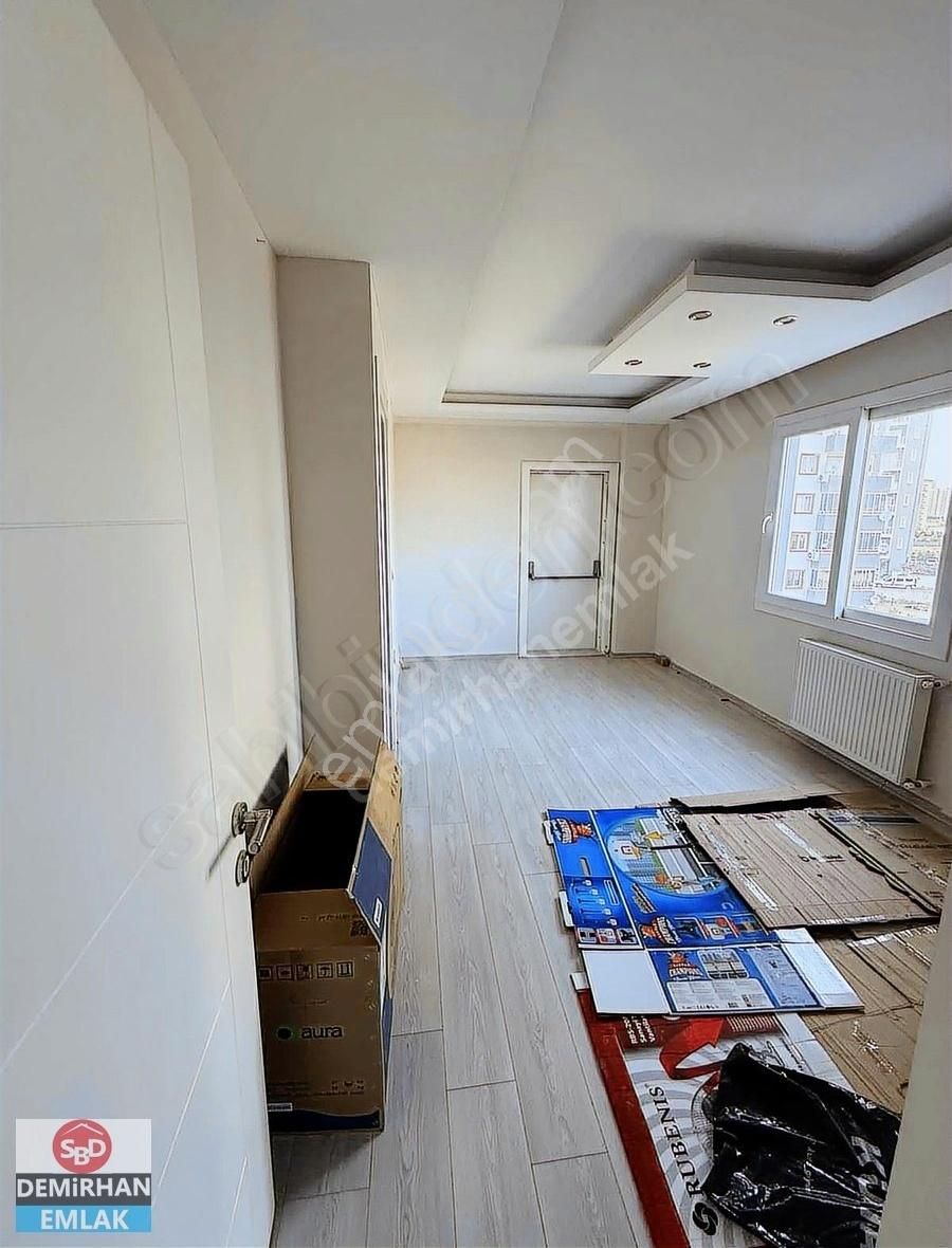 Demirhan Emlaktan Çatalan Yolunda Geniş 3+1 Sınırsız Kredili - Görsel 13