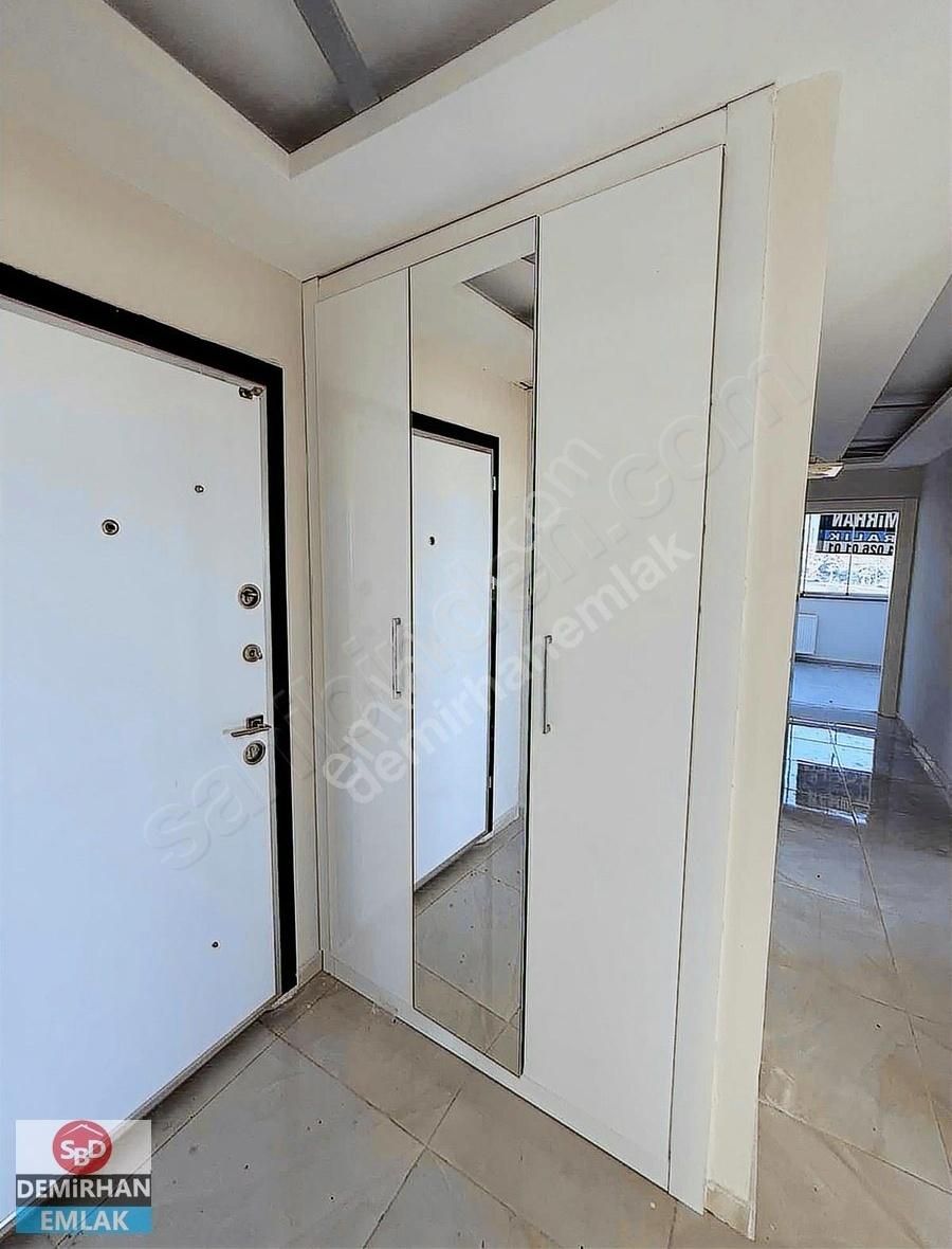 Demirhan Emlaktan Çatalan Yolunda Geniş 3+1 Sınırsız Kredili - Görsel 9