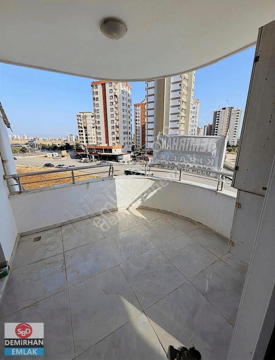 Demirhan Emlaktan Çatalan Yolunda Geniş 3+1 Sınırsız Kredili - Görsel 16