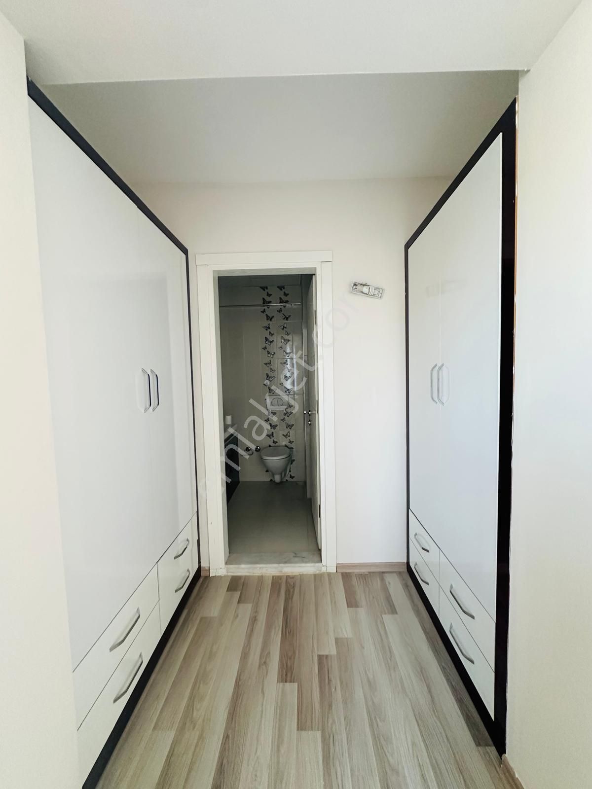 🏡 Göl-san Gayrimenkul’den 🏡 Yıldıztepe Mah. 3+1 160 M2 Kiralık Köşe Daire - Görsel 13