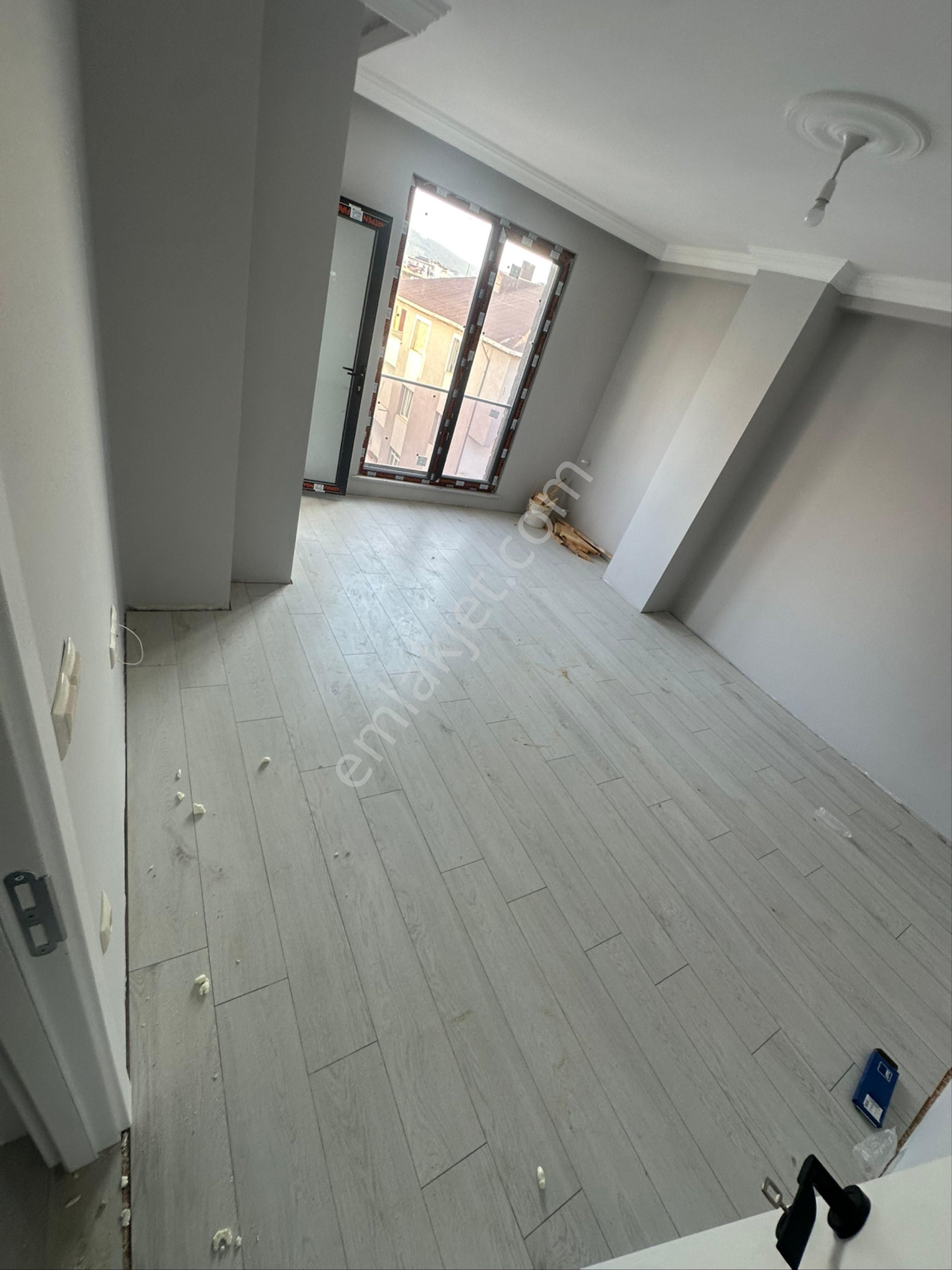 Sultanbeyli Adil Mahallesinde 4+1 Sıfır Üstdublex