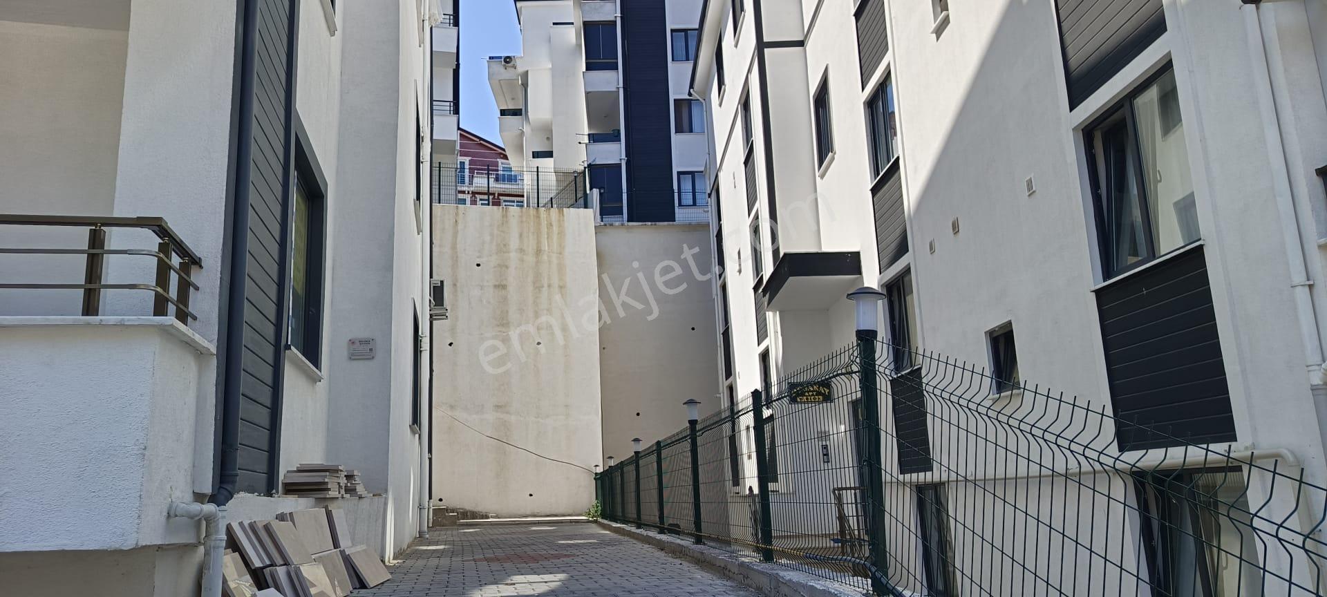 Kaçmaz Emlaktan Kocaeli Gölcükte Satılık 3+1 Dubleks Daire - Görsel 16