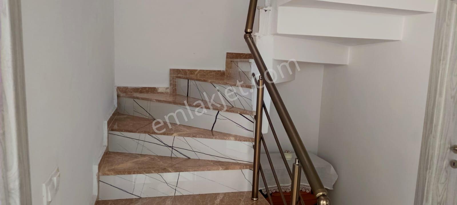 Kaçmaz Emlaktan Kocaeli Gölcükte Satılık 3+1 Dubleks Daire - Görsel 14