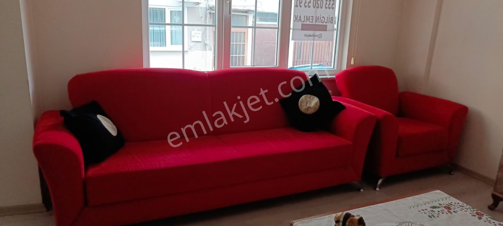 Bursa Altıparmak Hocahasan Mahallesinde Eşyalı 2+1 Kombili Daire Kiralık