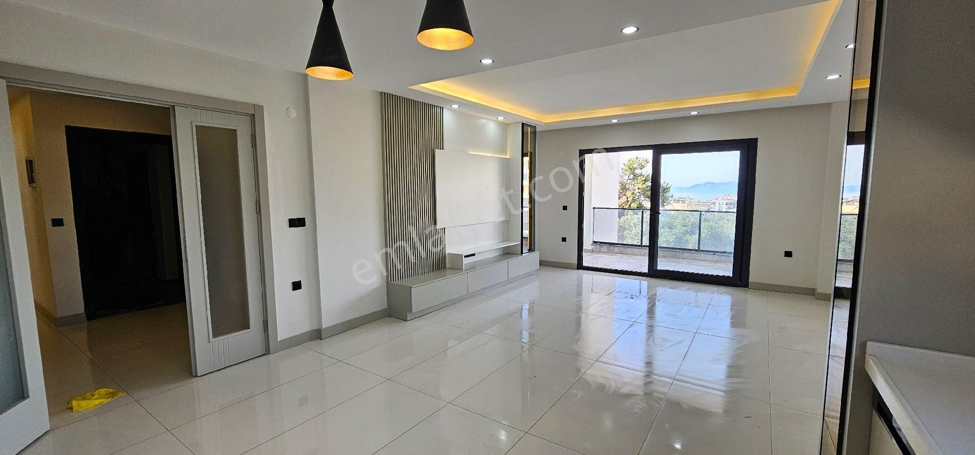 Kuşadası Değirmendere'de Deniz Manzaralı Lüks Proje! - Görsel 11