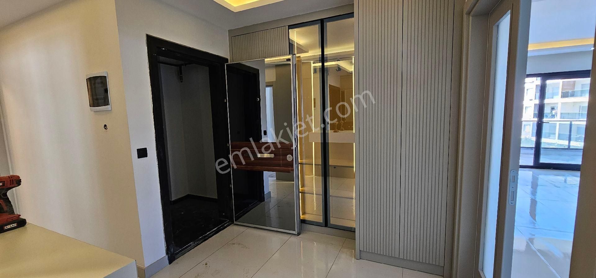 Kuşadası Değirmendere'de Deniz Manzaralı Lüks Proje! - Görsel 10