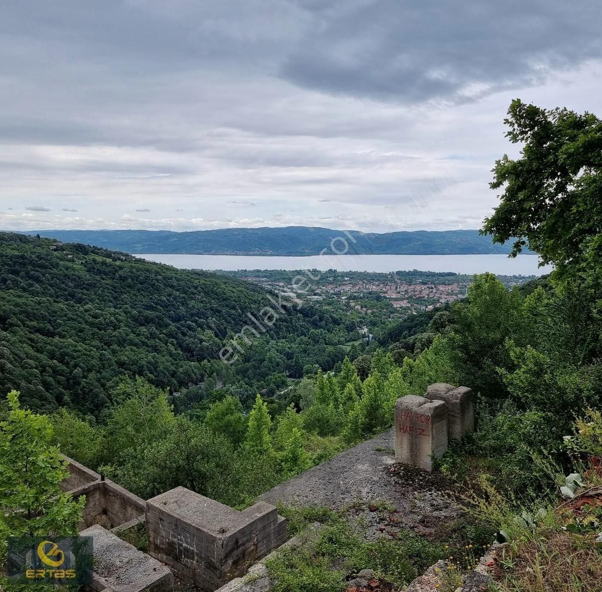 Sapanca Balkaya Göl Manzaralı Turizim İmarlı Arsa