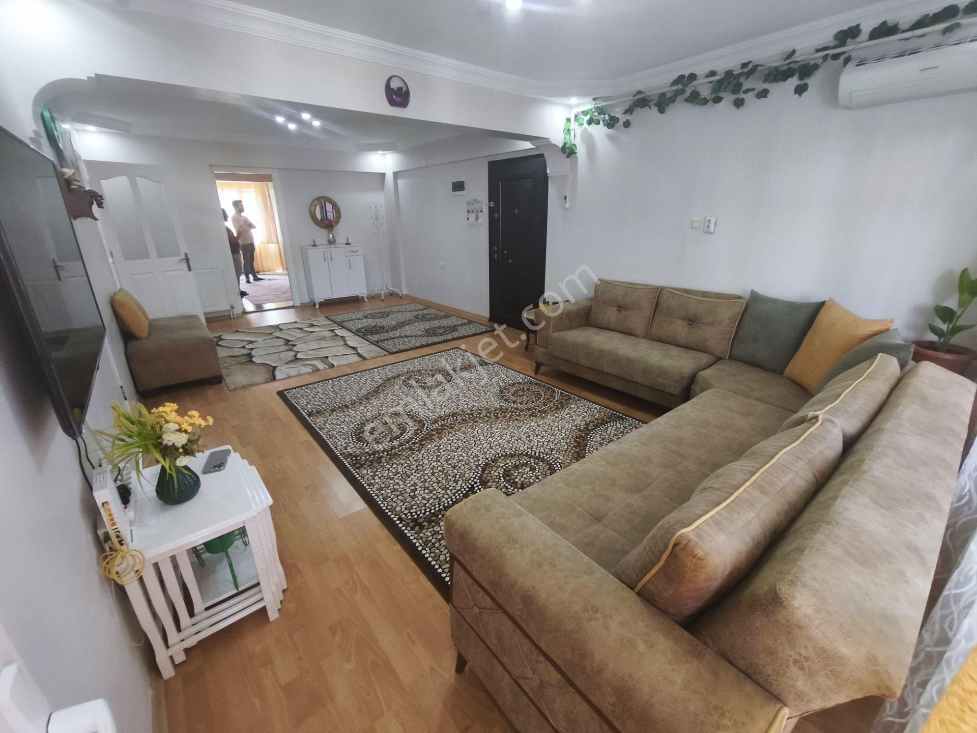 Nişancıpaşa Mahallesi/şehzadeler’de Satılık 3+1 Daire