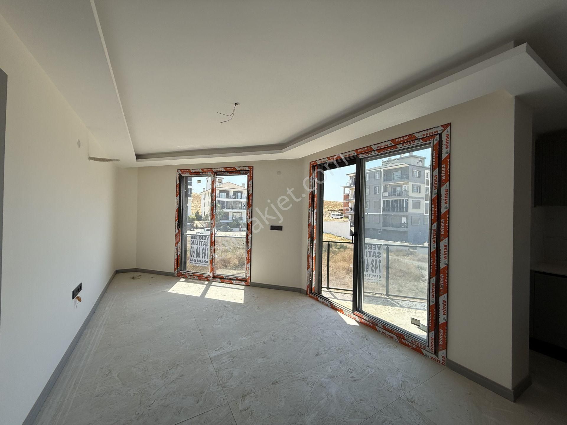 Seferihisar Çolakibrahimbey Mahallesi’nde Lüks Ve Modern 1+1 Daire - Görsel 8