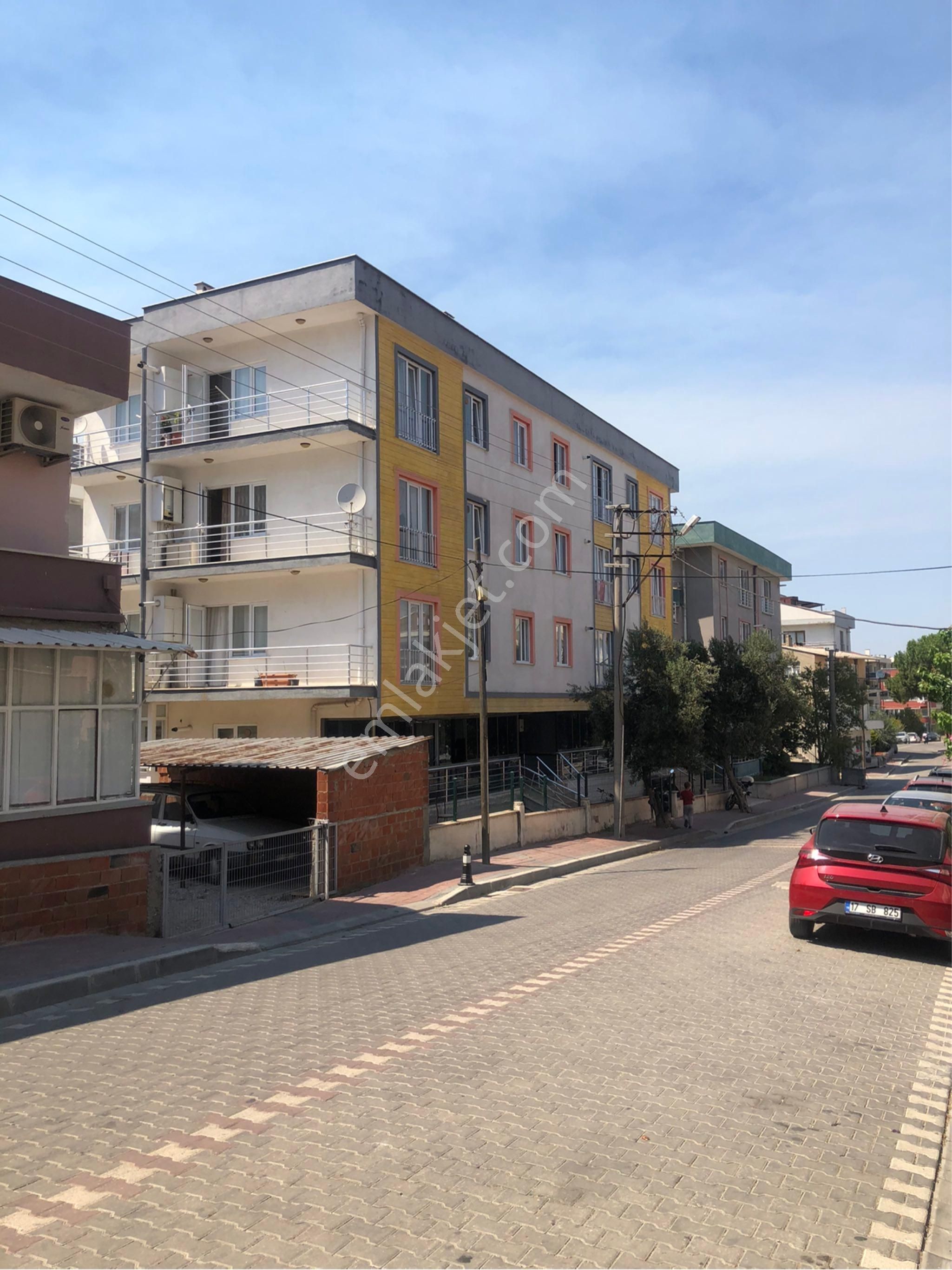 Kepez Belediye Arkası Kiralık Eşyalı 1+1 Daire