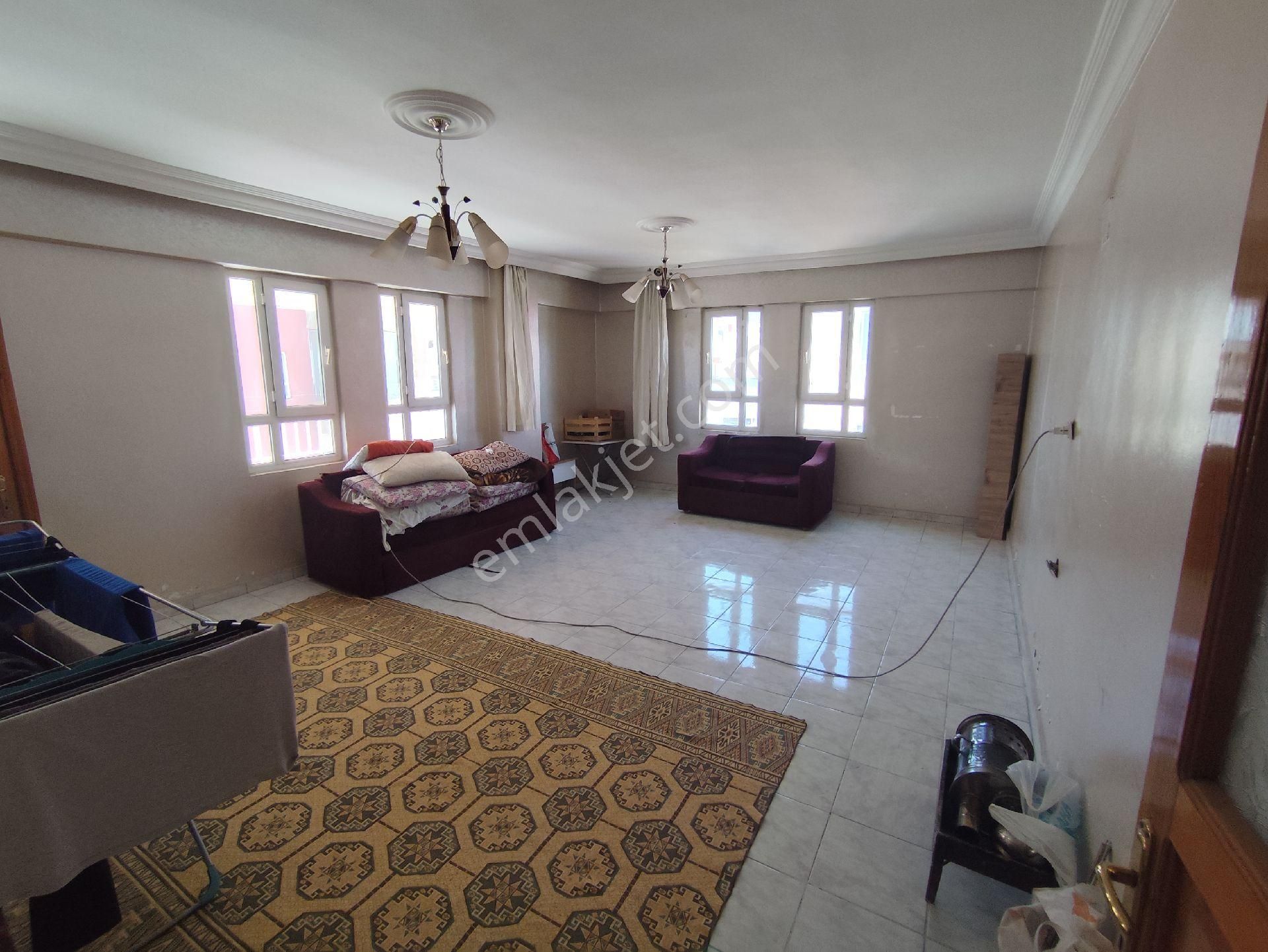 Kuruluş Gayrimenkulden Adliye Ye Yakın Mesafede Kiralık 3+1 - Görsel 2