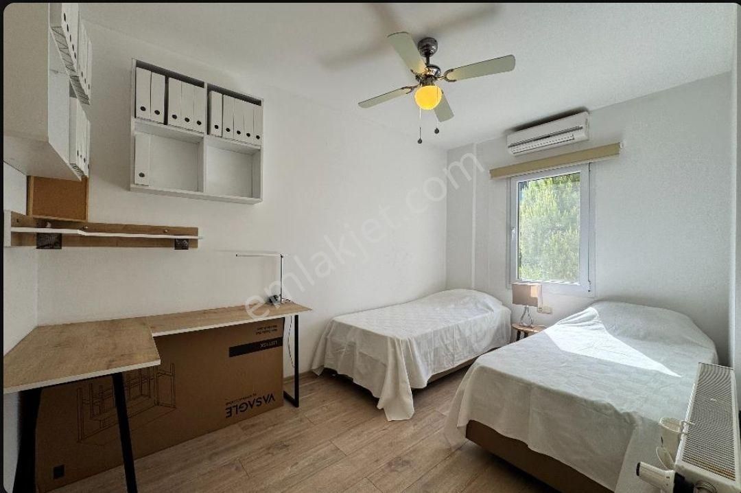 Bitez Havuzlu Site'de Deniz Manzaralı Daire - Görsel 18