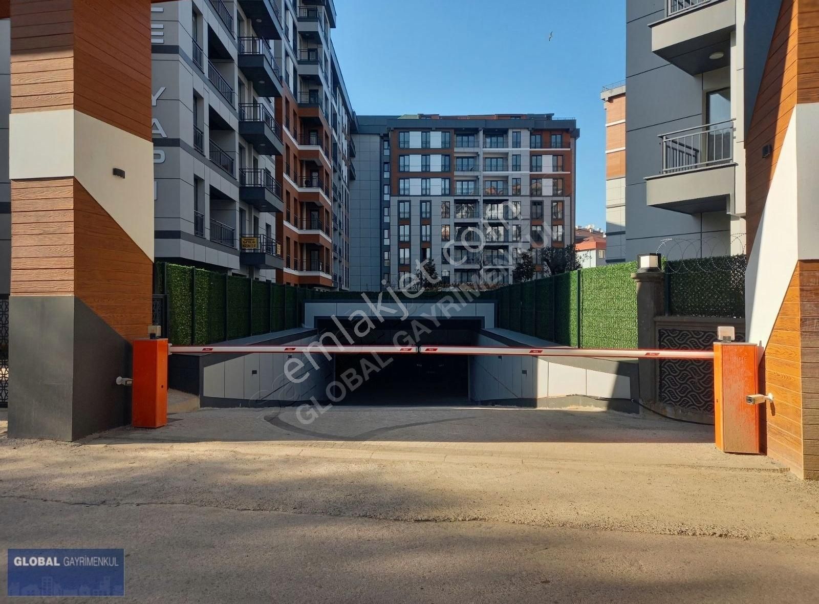Tuzla Merkezi Konumda Happy Life Sitesinde Sıfır 2+1 Daire