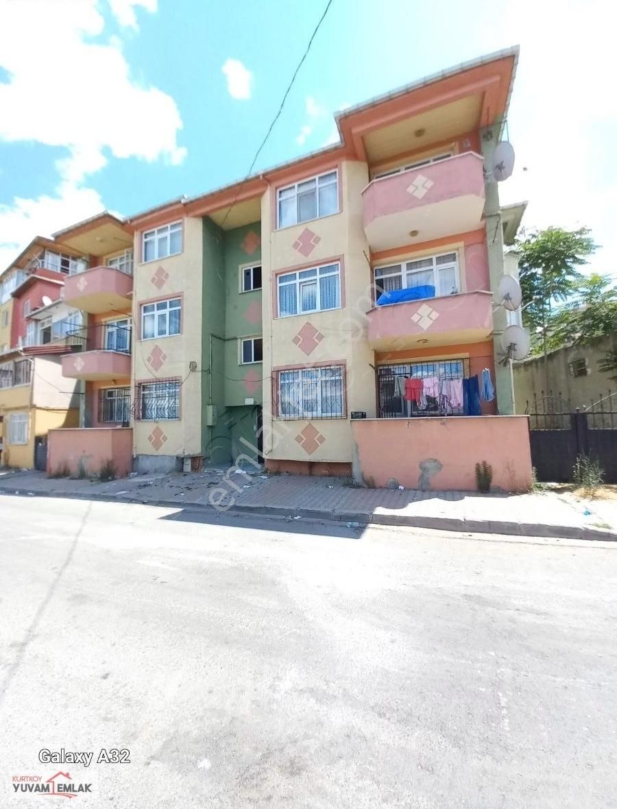 Sultanbeyli 70 M Arsa Paylı 3+1ara Kat Daire