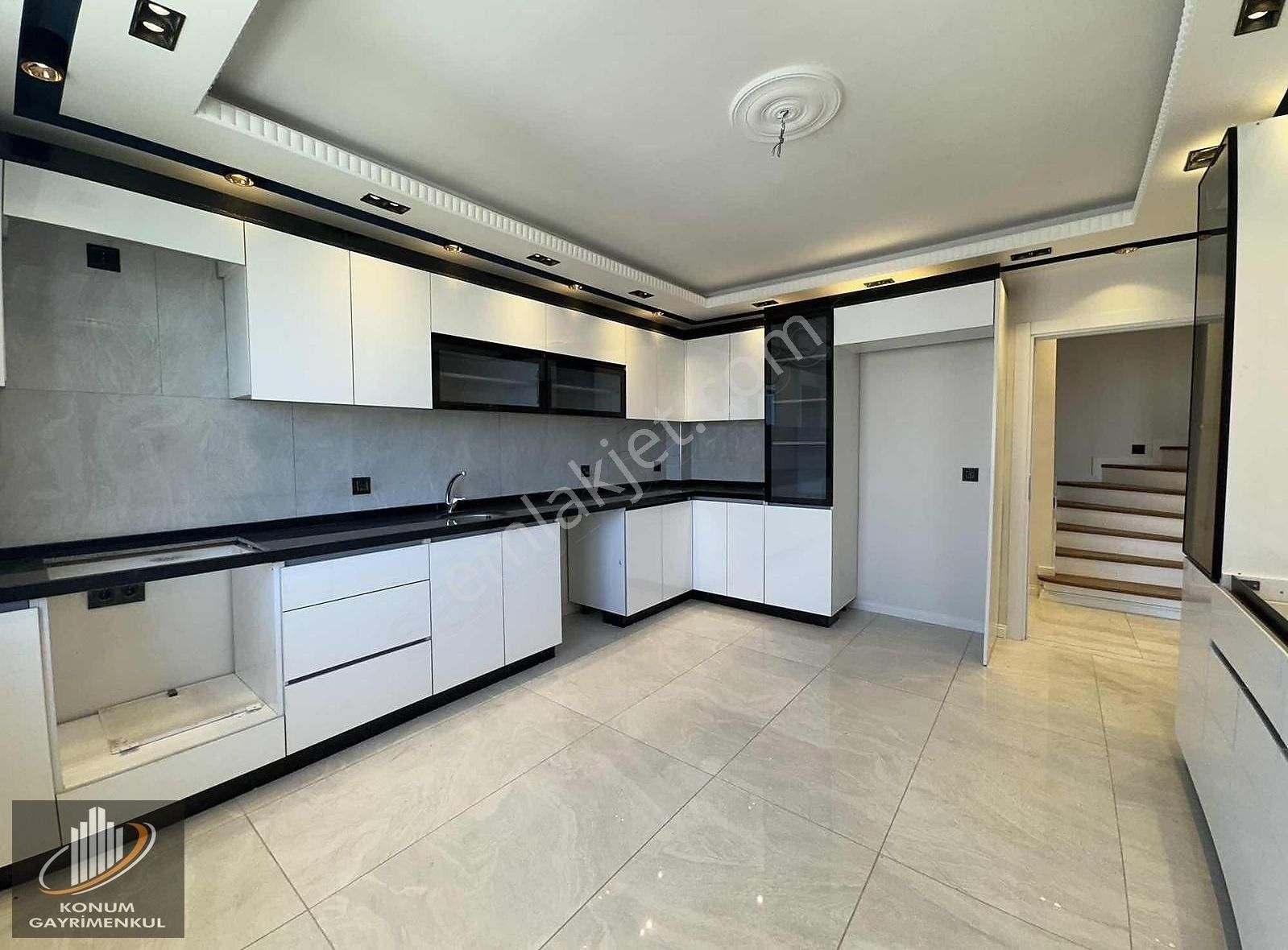 Fevzi Çakmak Mh. 4+1 200m² Süper Lüks Asansörlü Dubleks Daire - Görsel 8