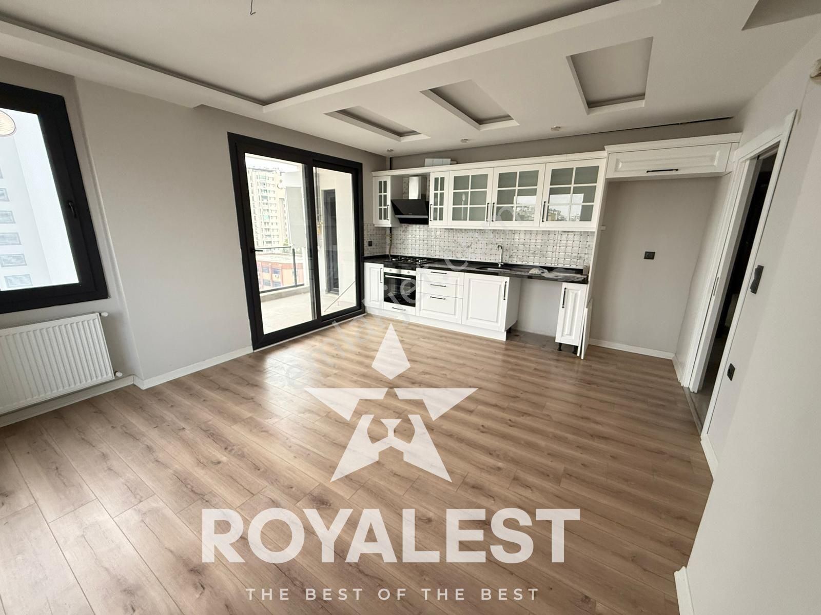 Royalest'ten Merkezi Konumda Tertemiz Kiralık 4+1 Dairemiz
