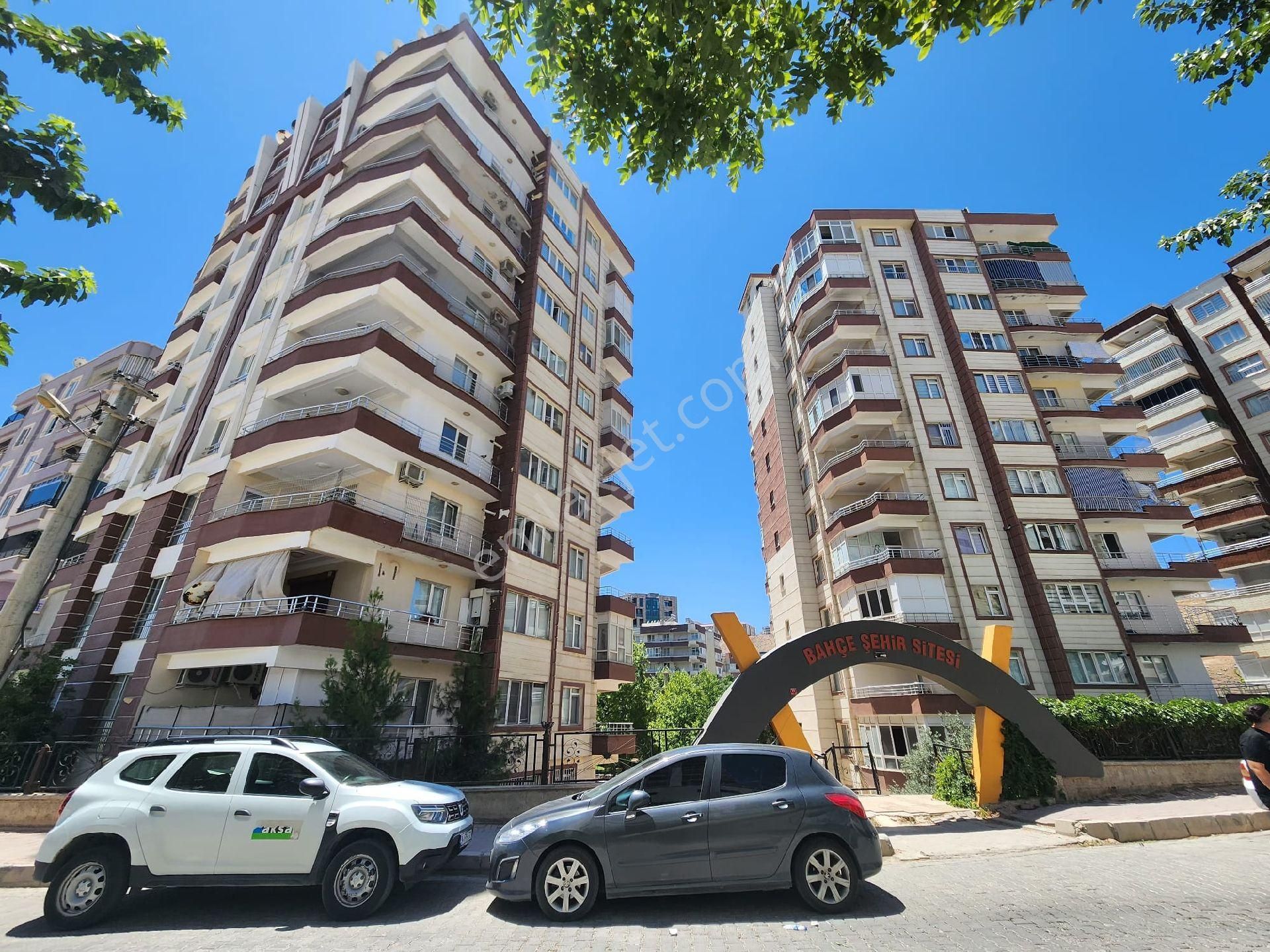 Evseç Emlak'tan Kiralık Site İçerisinde 3+1 Daire