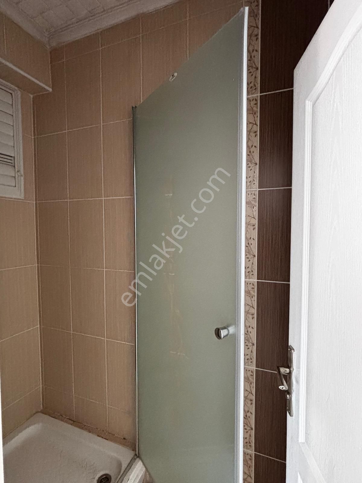 Hastane Arkasında Çarşı Sitesi 3+1 Kiralık 135 Metrekare Daire - Görsel 14