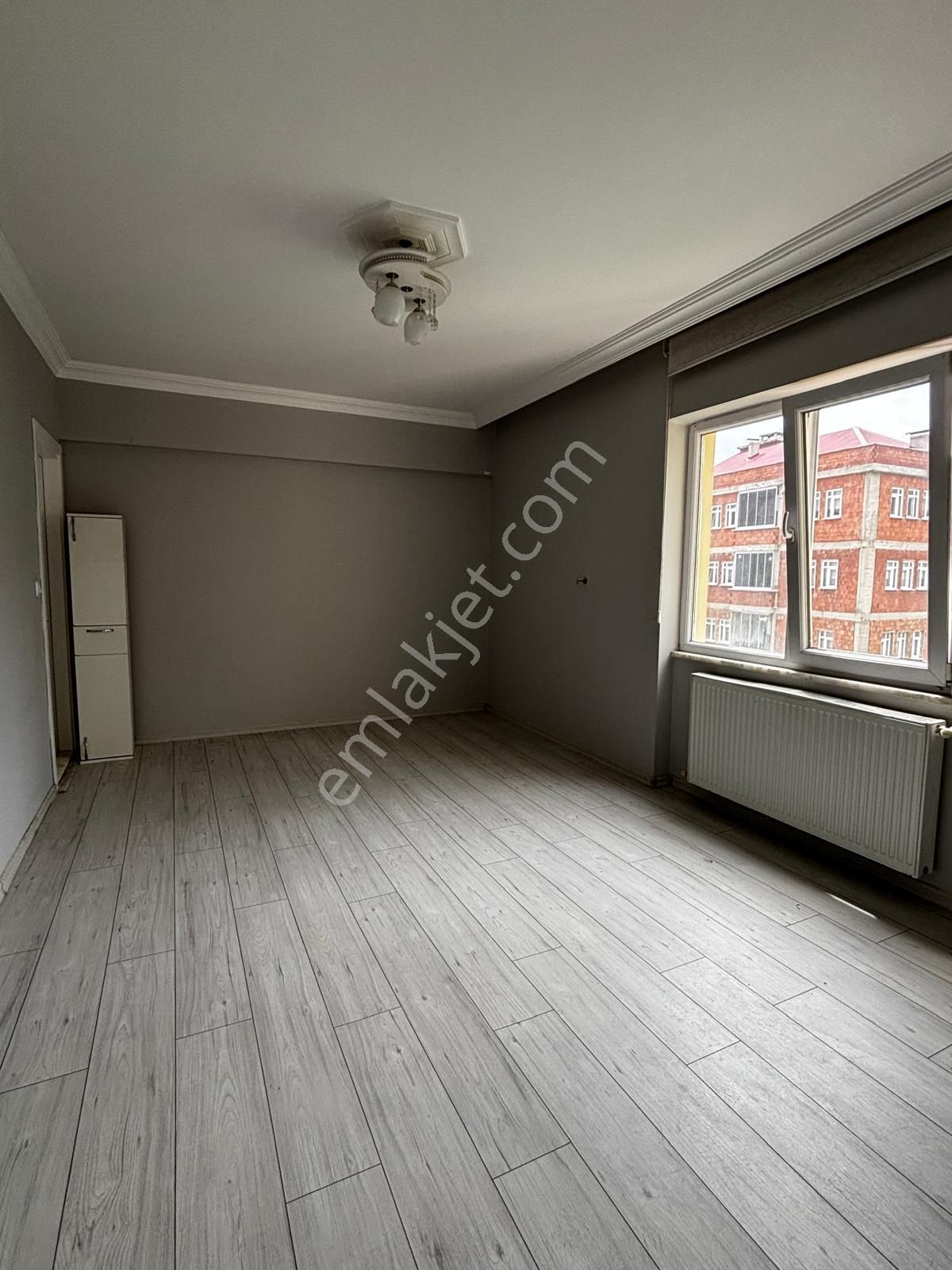 Hastane Arkasında Çarşı Sitesi 3+1 Kiralık 135 Metrekare Daire - Görsel 13