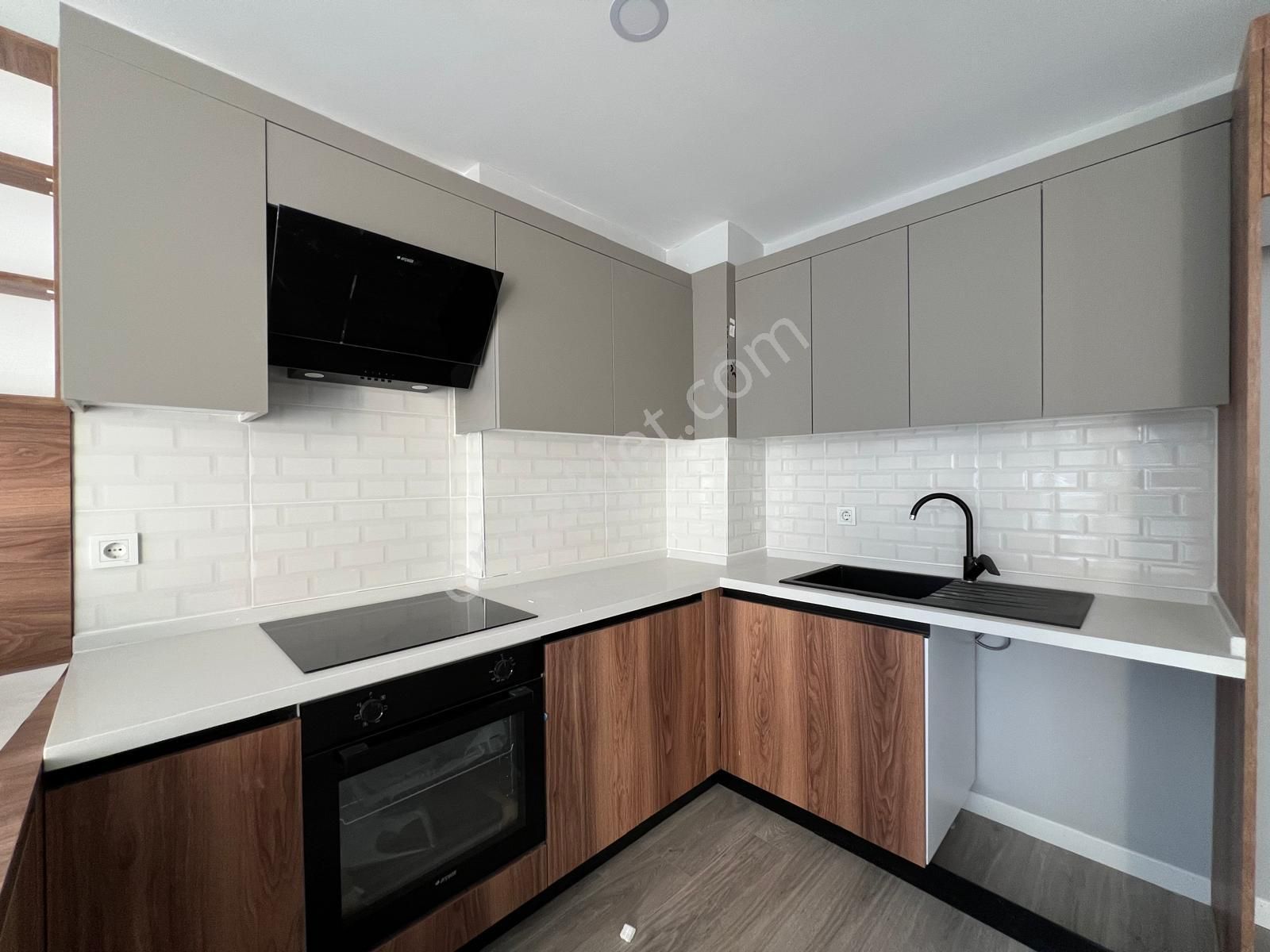 Molla Teamden Prestijli Lokasyonda Kiralık 1+1 Daire