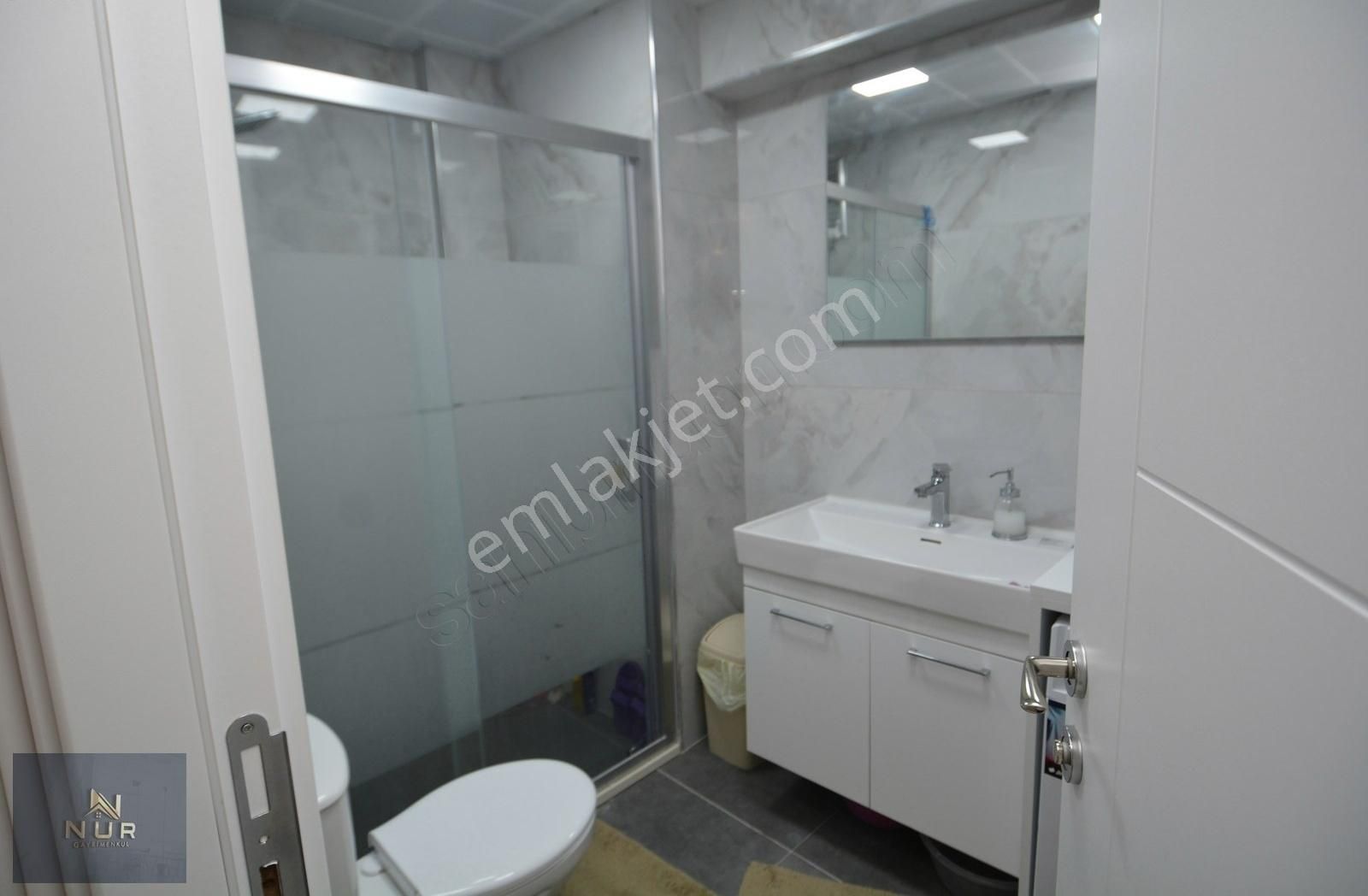 Sevgiyolu Yanı Full Bakımlı Yenilenmiş 3+1 Balkonlu Daire