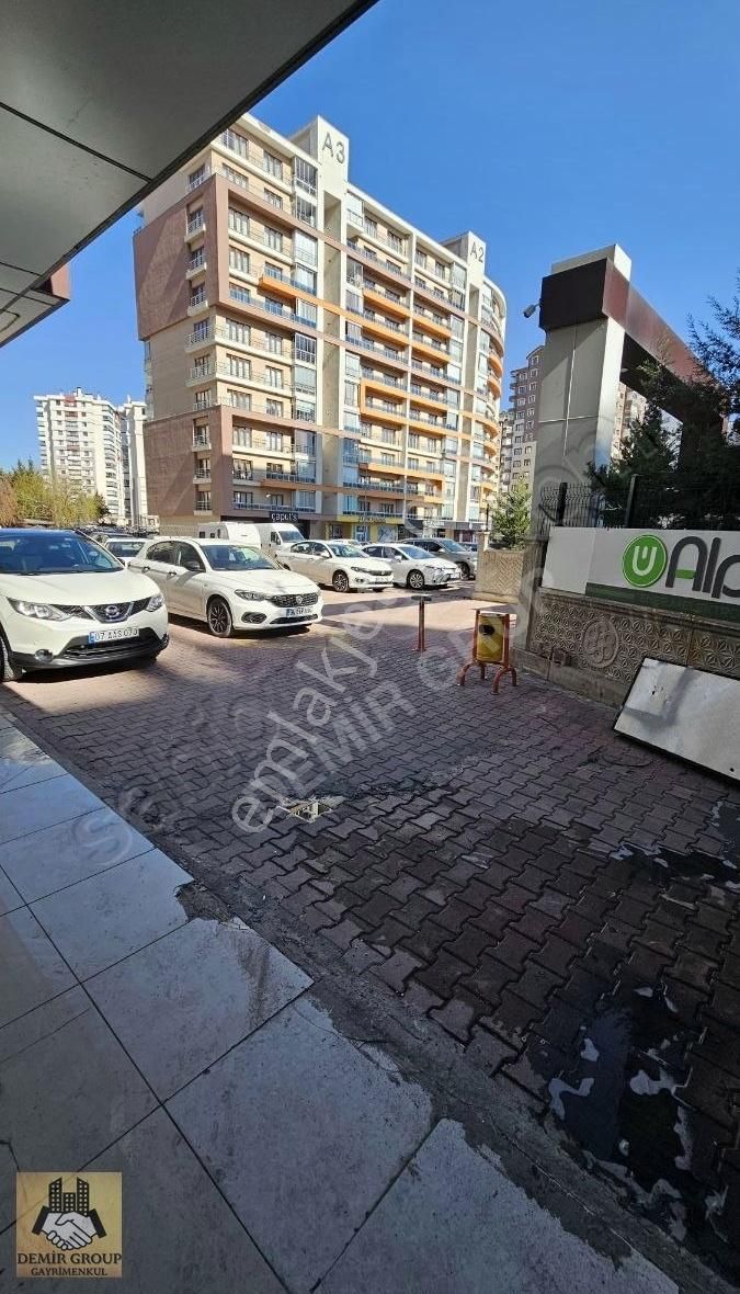 Demir Grup'tan Şefikcan'da Kiralik Geniş Dükkan