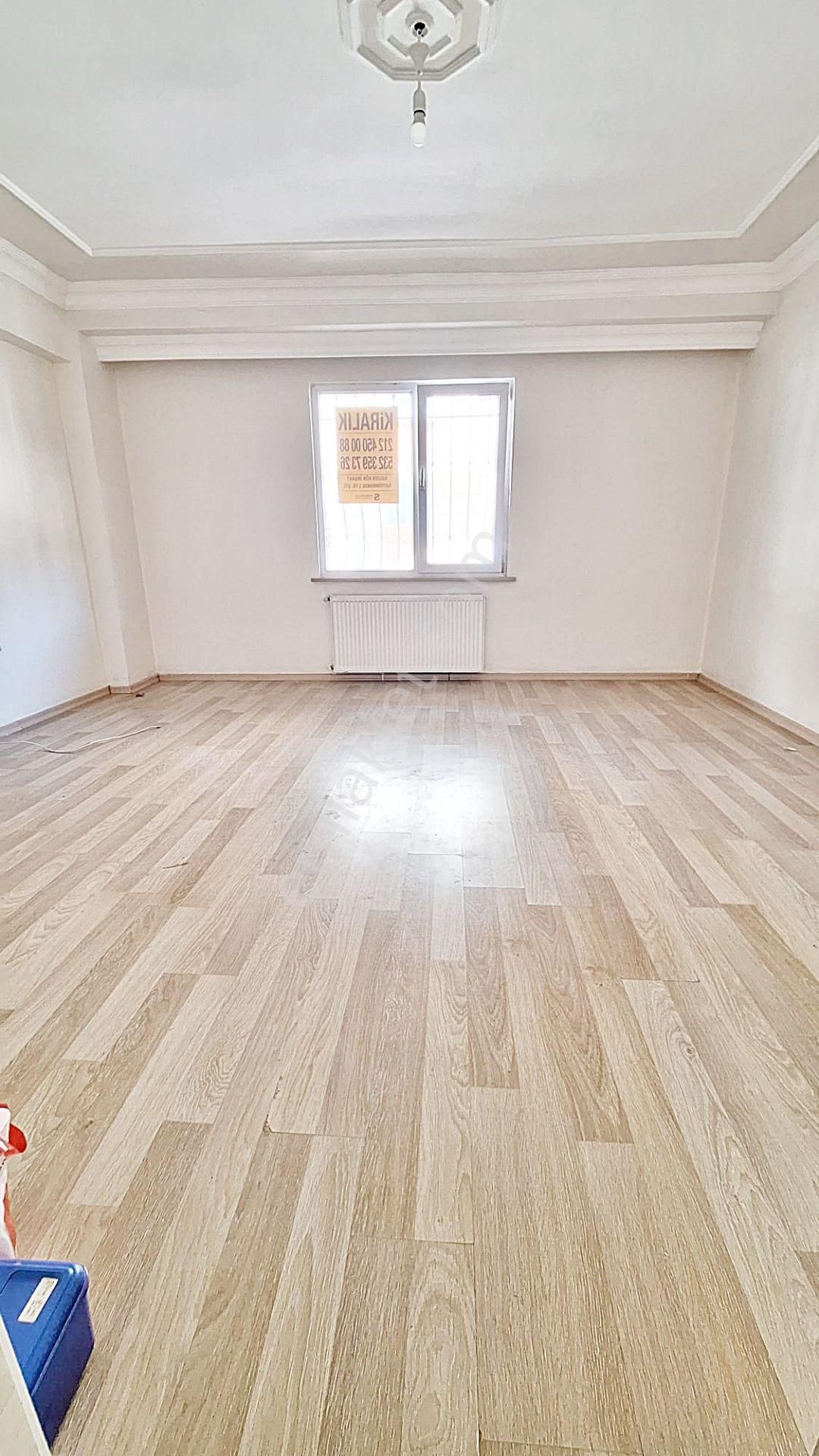 Esenyurt Sultaniye Mah Kiralık Daire 2+1 Meydana Yakın