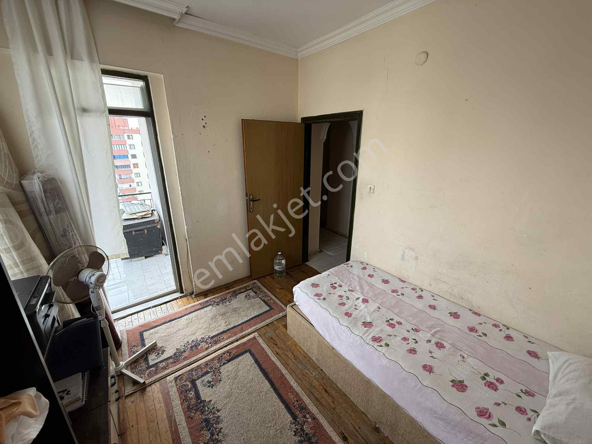 Şafak Emlak Satılık Demircikara Mah. Site İçerisinde 4+1 250m2 - Görsel 16