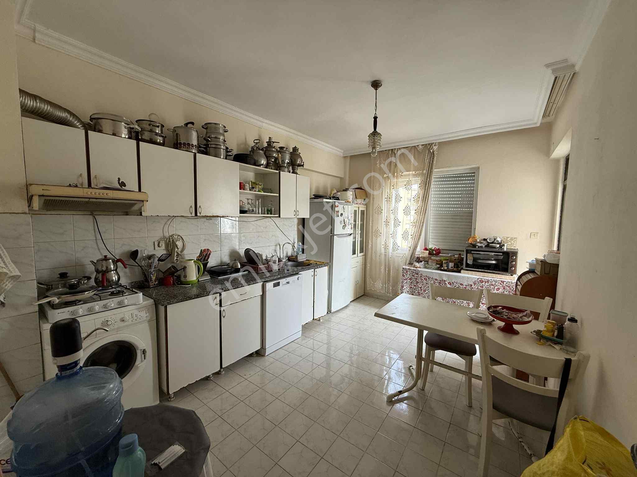 Şafak Emlak Satılık Demircikara Mah. Site İçerisinde 4+1 250m2 - Görsel 11