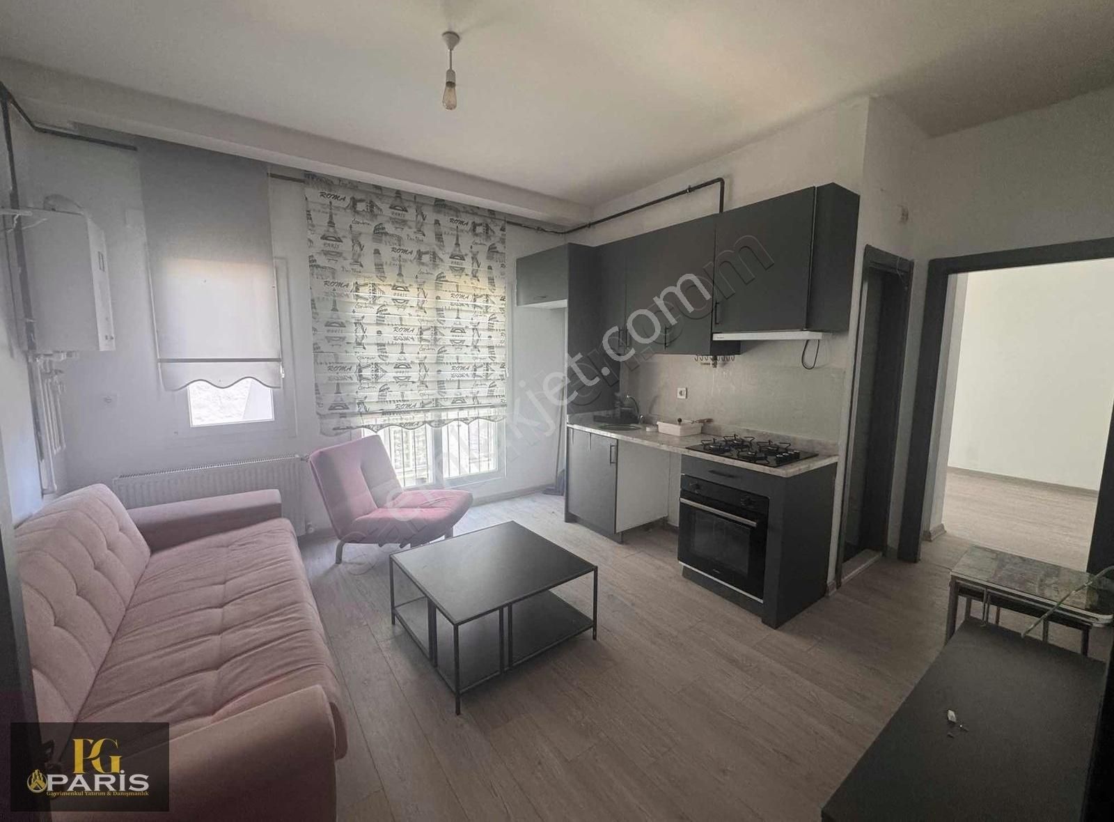 Paris'ten Düşük Katlı Kiralık 1+1 Daire !!!