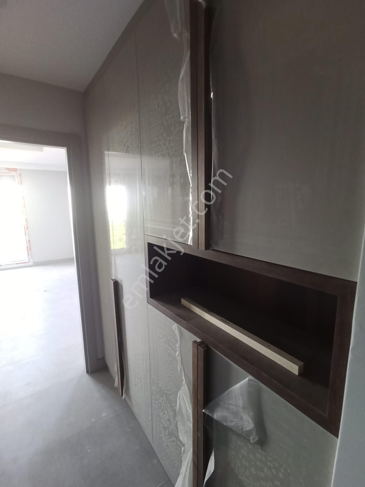 Kartal Çavuşoğlu 2+1 Kombi Asansör Salon+açık Mutfak - Görsel 21