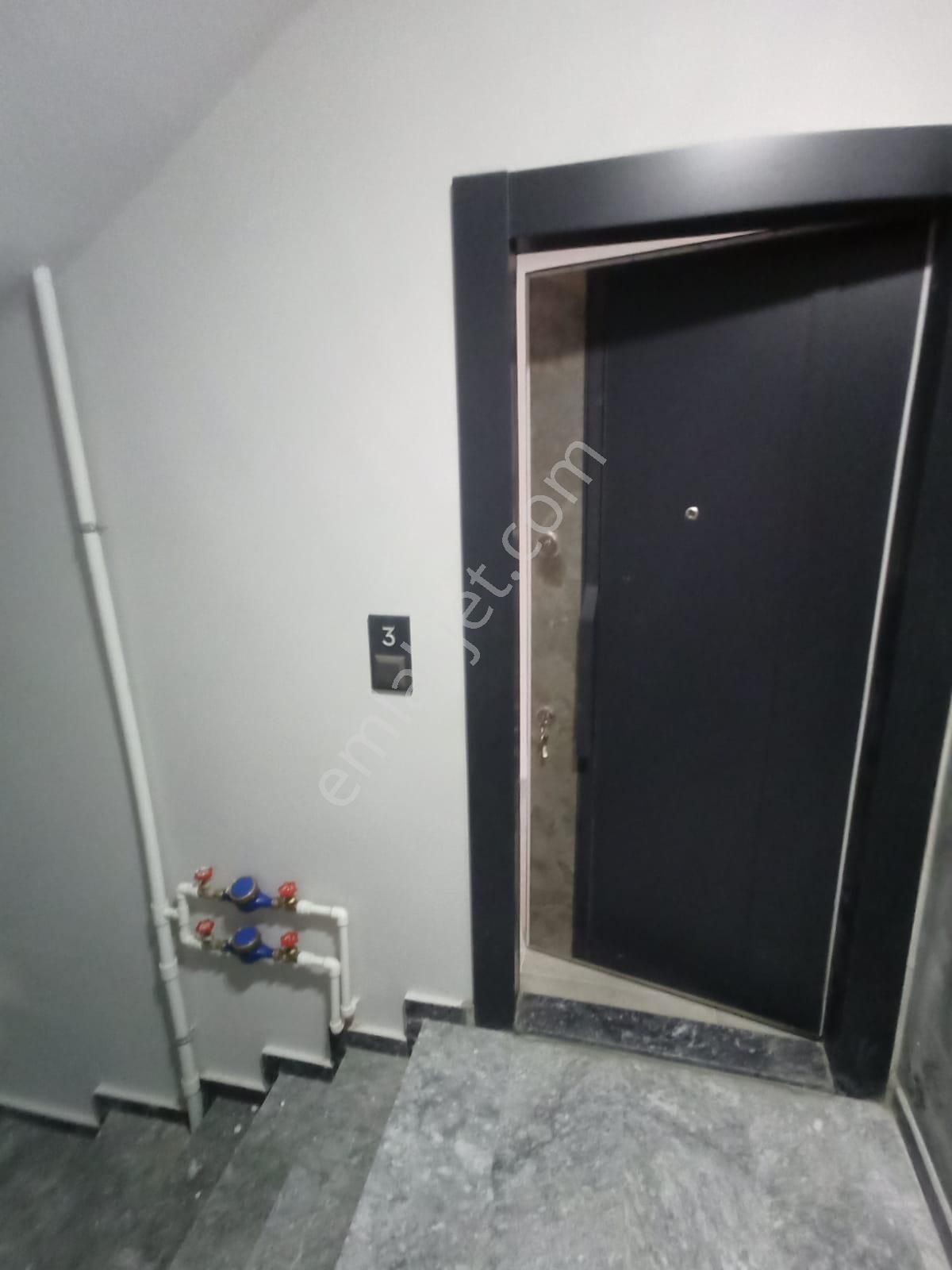 Kartal Çavuşoğlu 2+1 Kombi Asansör Salon+açık Mutfak - Görsel 8