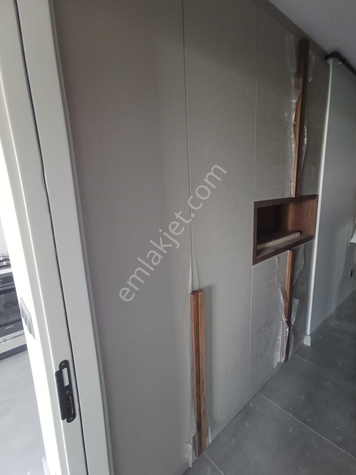 Kartal Çavuşoğlu 2+1 Kombi Asansör Salon+açık Mutfak - Görsel 18