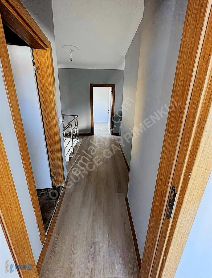 Mimar Sinan Mahallesinde Kiralık Sıfır 2+1 Çatı Dublex Daire