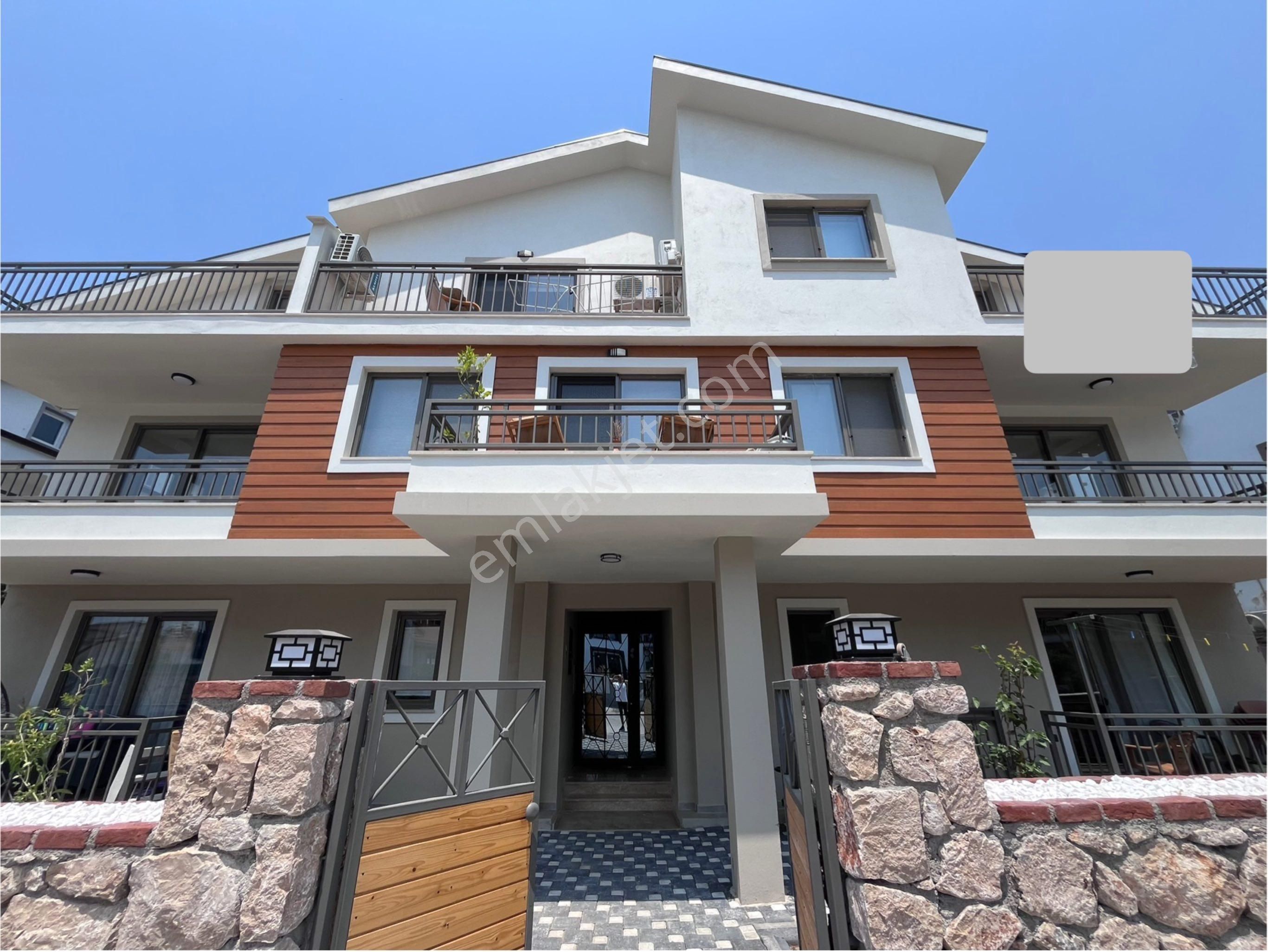 Cami Mahallesi’nde Kaliteli Sıfır 3+1 110m2 Çatı Dubleks Satılık