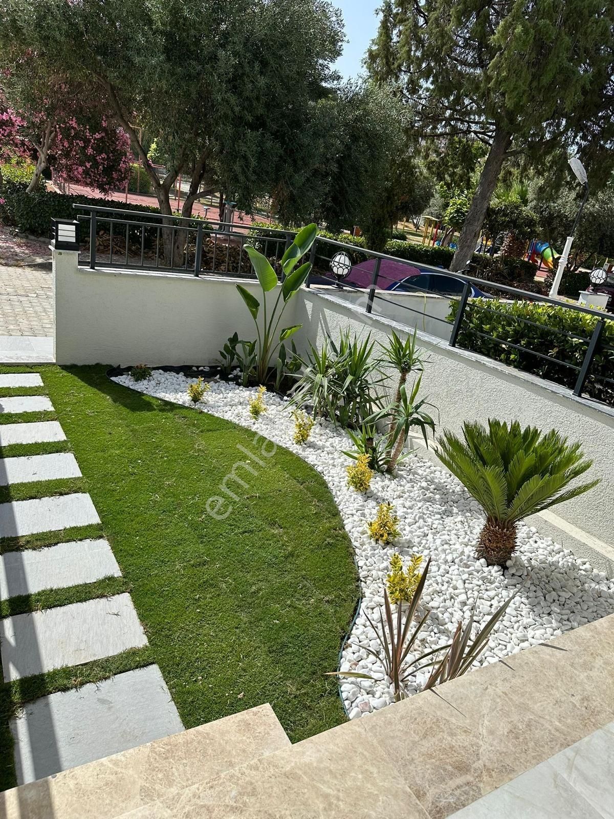 Denize 150 M Full Eşyalı 4+1 Satılık Villa - Görsel 2