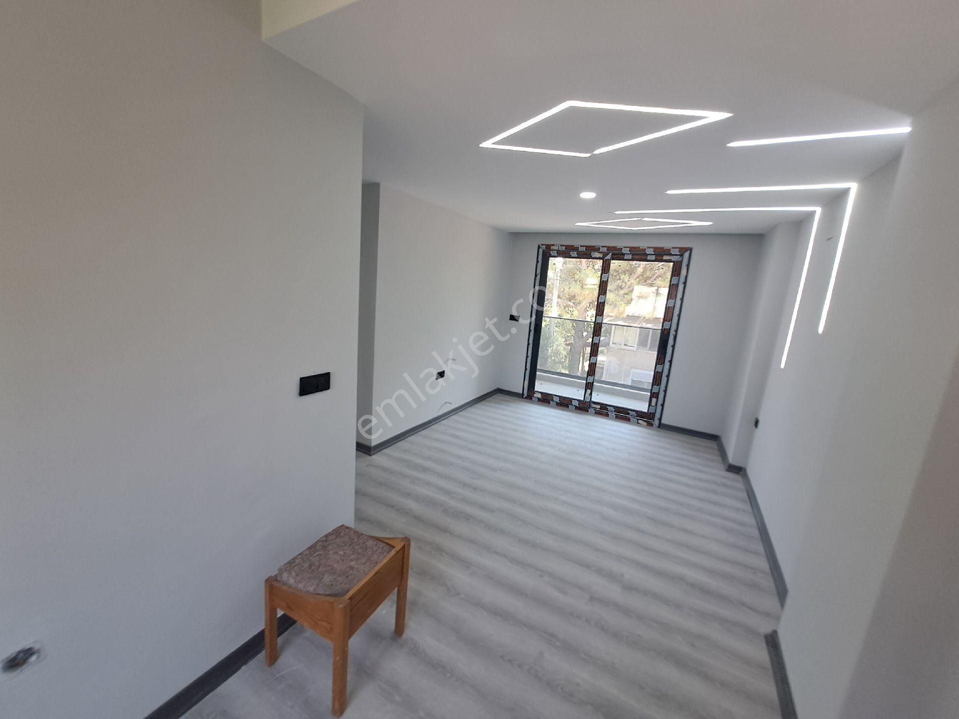 Akarca Da Denize 200 M2 Mesafede Jltra Lüks4+1satılık Villa - Görsel 22