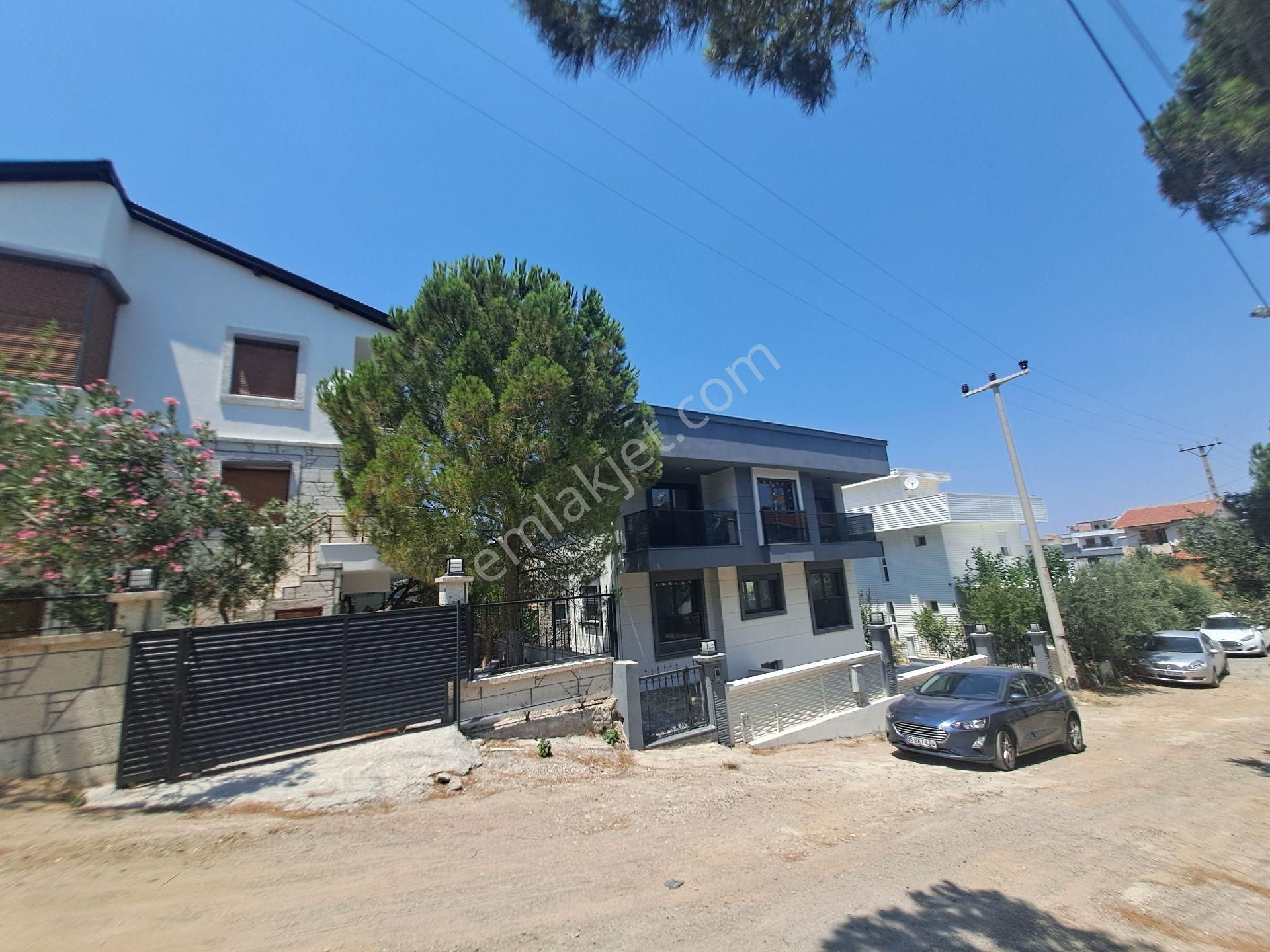 Akarca Da Denize 200 M2 Mesafede Jltra Lüks4+1satılık Villa - Görsel 7