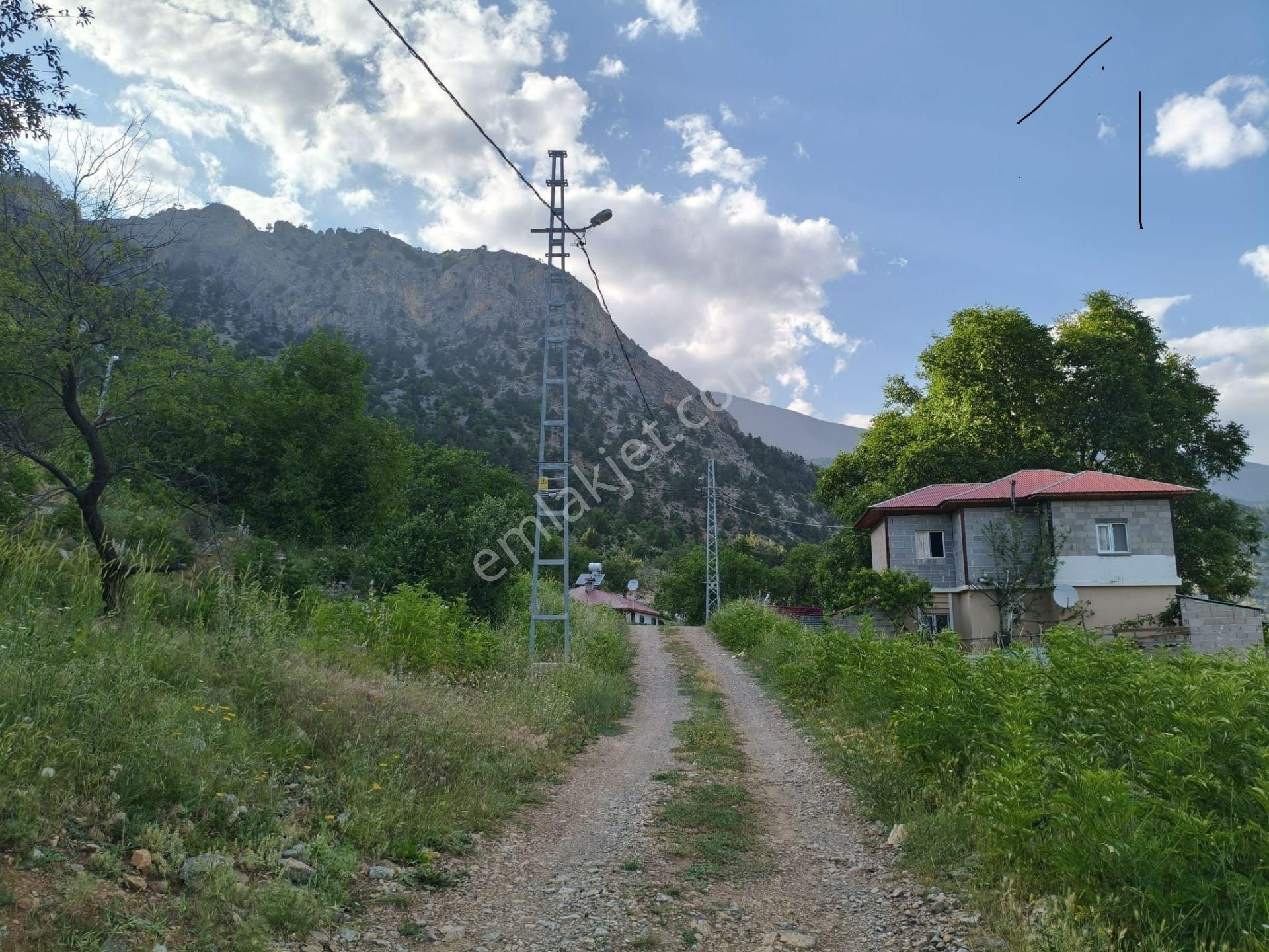 Pozantı Kar Emlaktan Akçatekir Çıralı Mevkiinde Doğa Manzaralı Satılık Yaylalık 385 M2 Arsa - Görsel 5