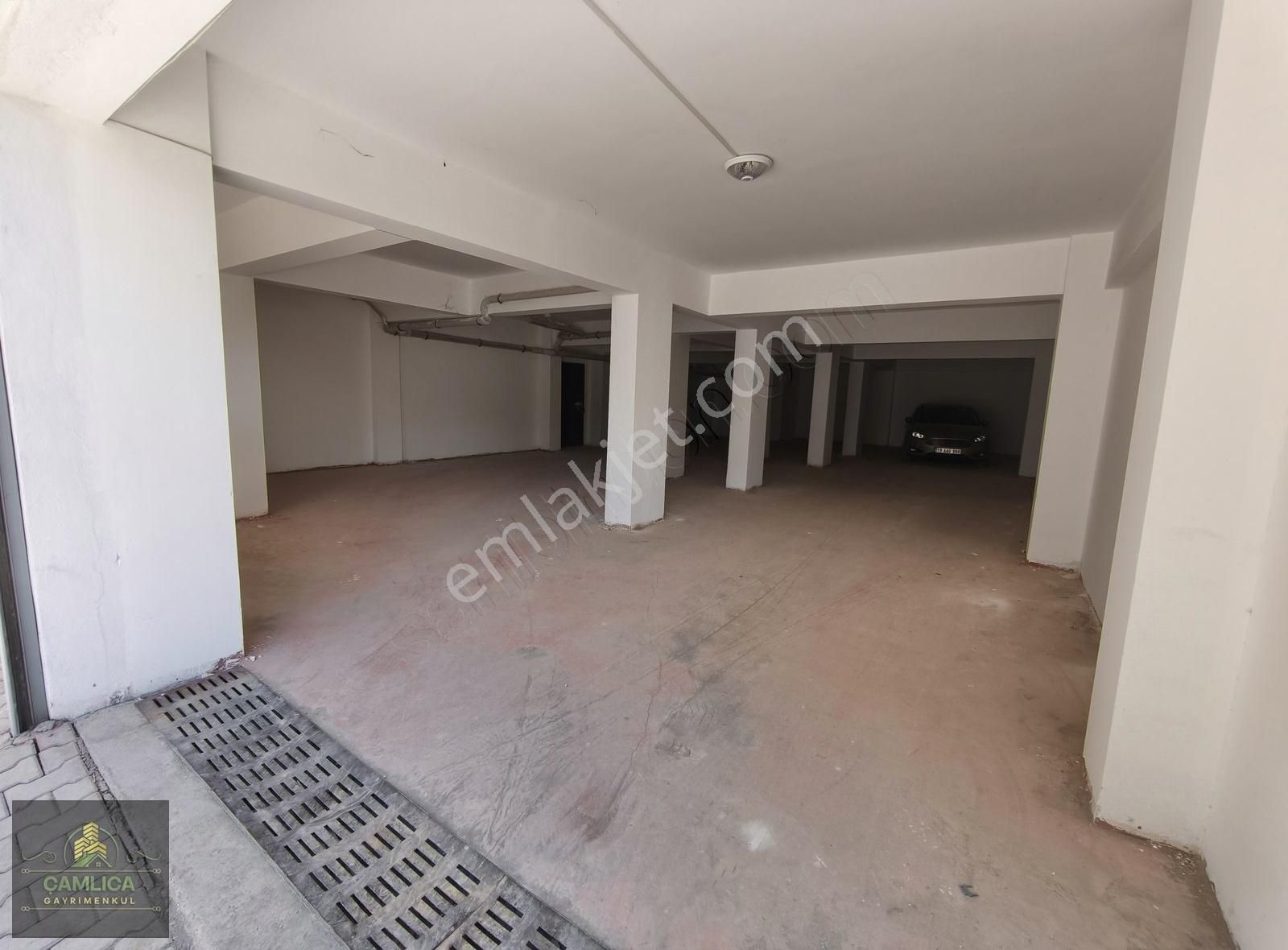 Çamlıca Gayrimenkulden Göztepede Satılık 3+1 Lüx Full Yapılı