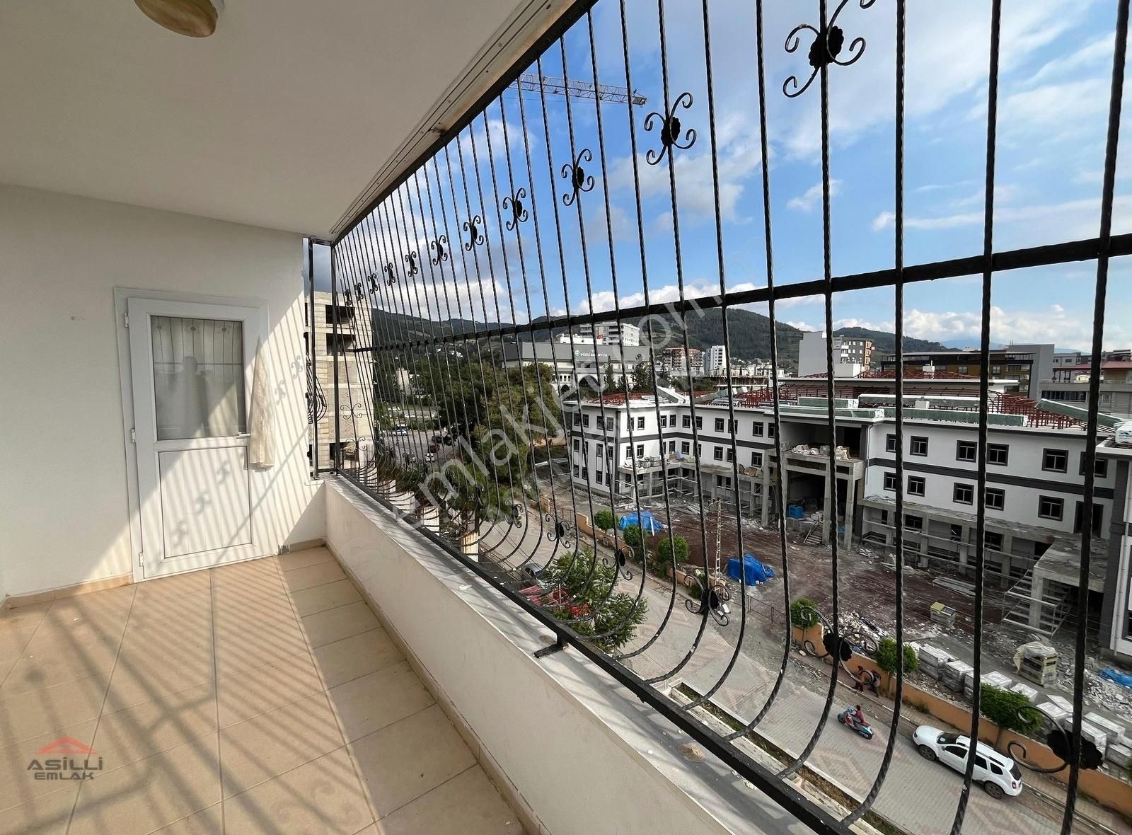 Kaymakamlık Yanı Kiralık 3+1