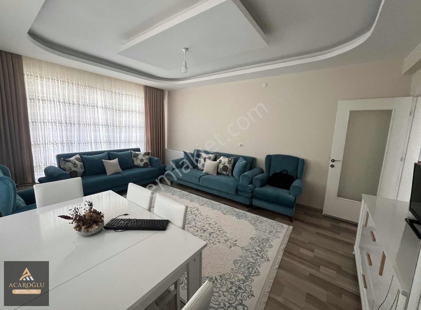 Acaroğlu Emlak'tan Satılık Kosova Mahallesi Bakımlı 3+1 Daire