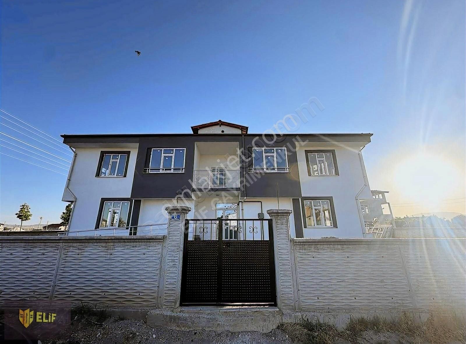 Elif'den Yeni Meram Sanayi Karşısı Satılık 3+1 Daire
