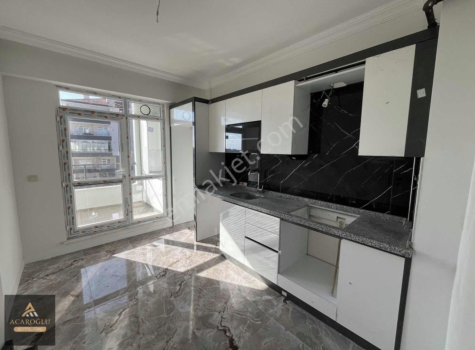 Karatay Karaaslanüzümcü Mahallesi Satılık 2+1 Sıfır Daire