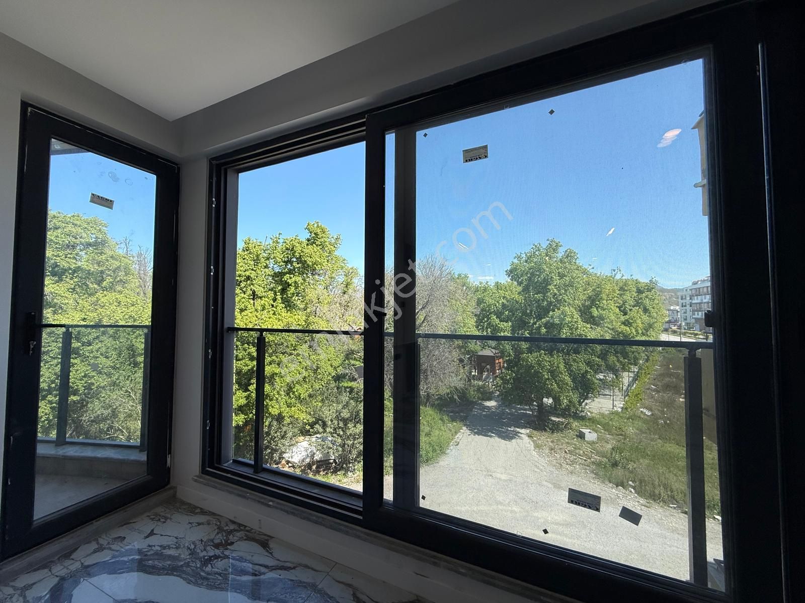 Dalamanda Dost Emlaktan Asansörlü Sıfır Lüks 2+1 Satılık Daire - Görsel 14