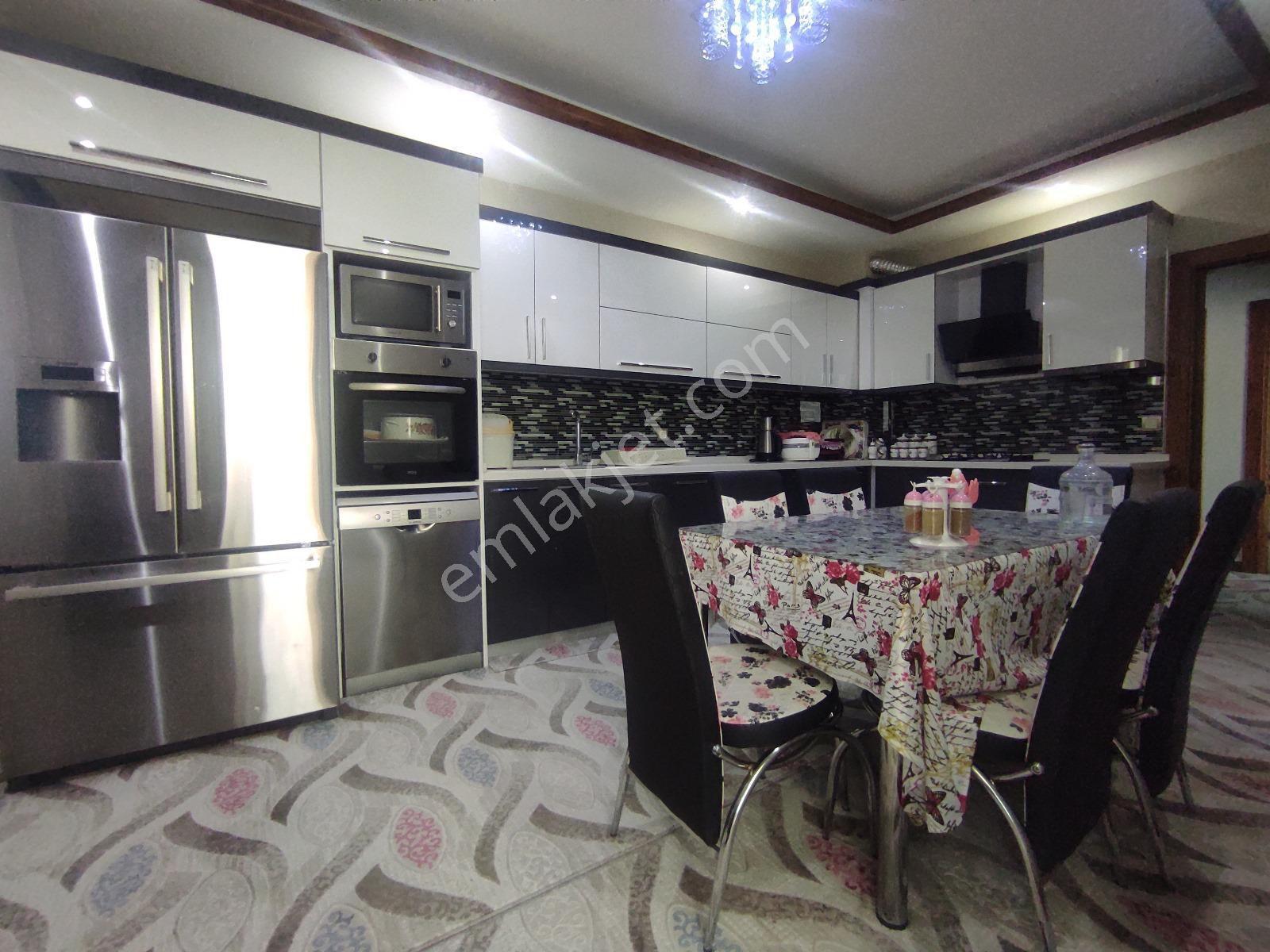 Konya Selçuklu Şefikcan Cad.220 M2 3+1 Site Şeklinde Geniş Satılık Lüks Daire - Görsel 28