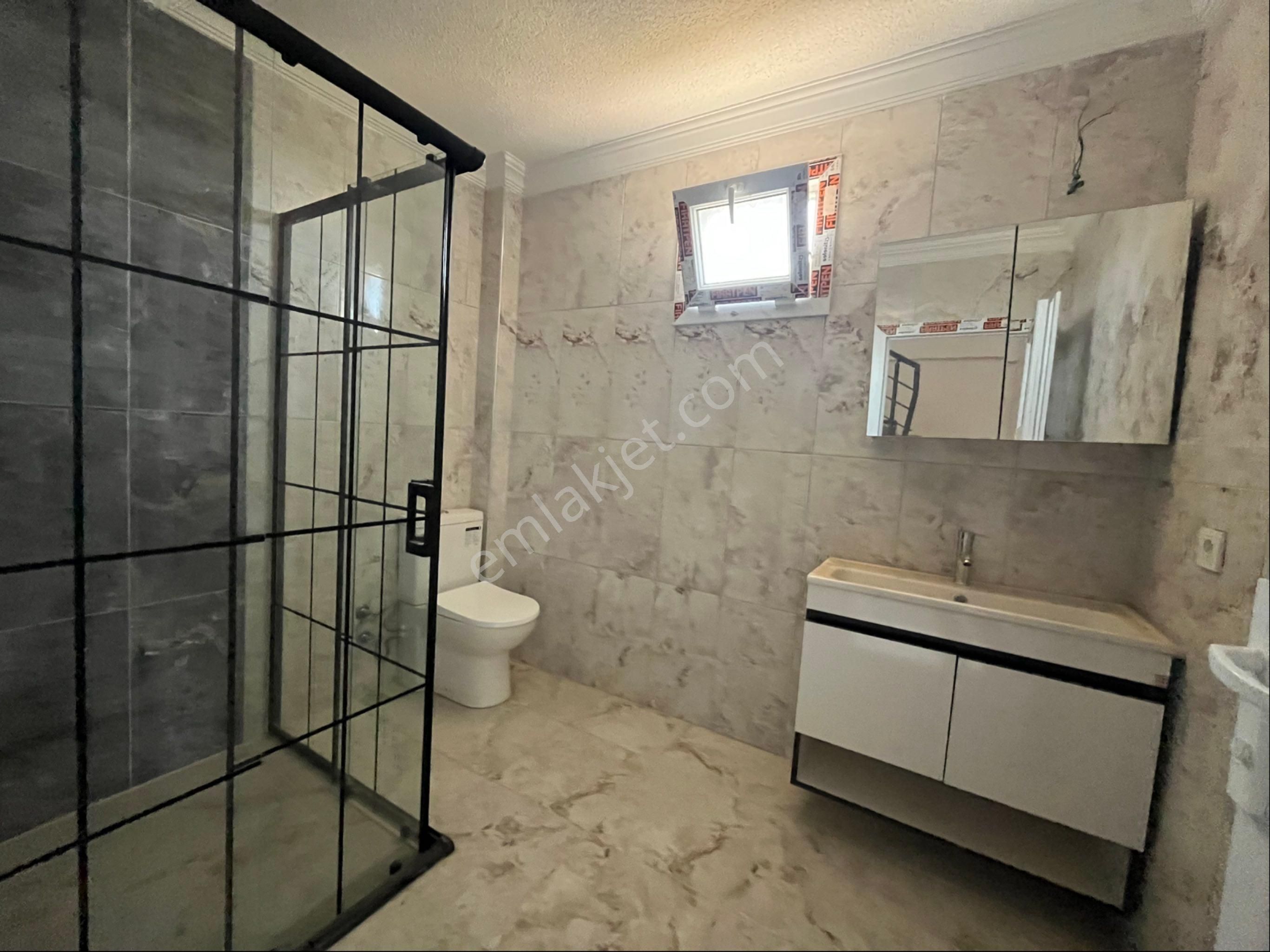 Ata Gayrimenkul,den Merkeze Ve Denize Yakın 4+1 Geniş Villa - Görsel 22