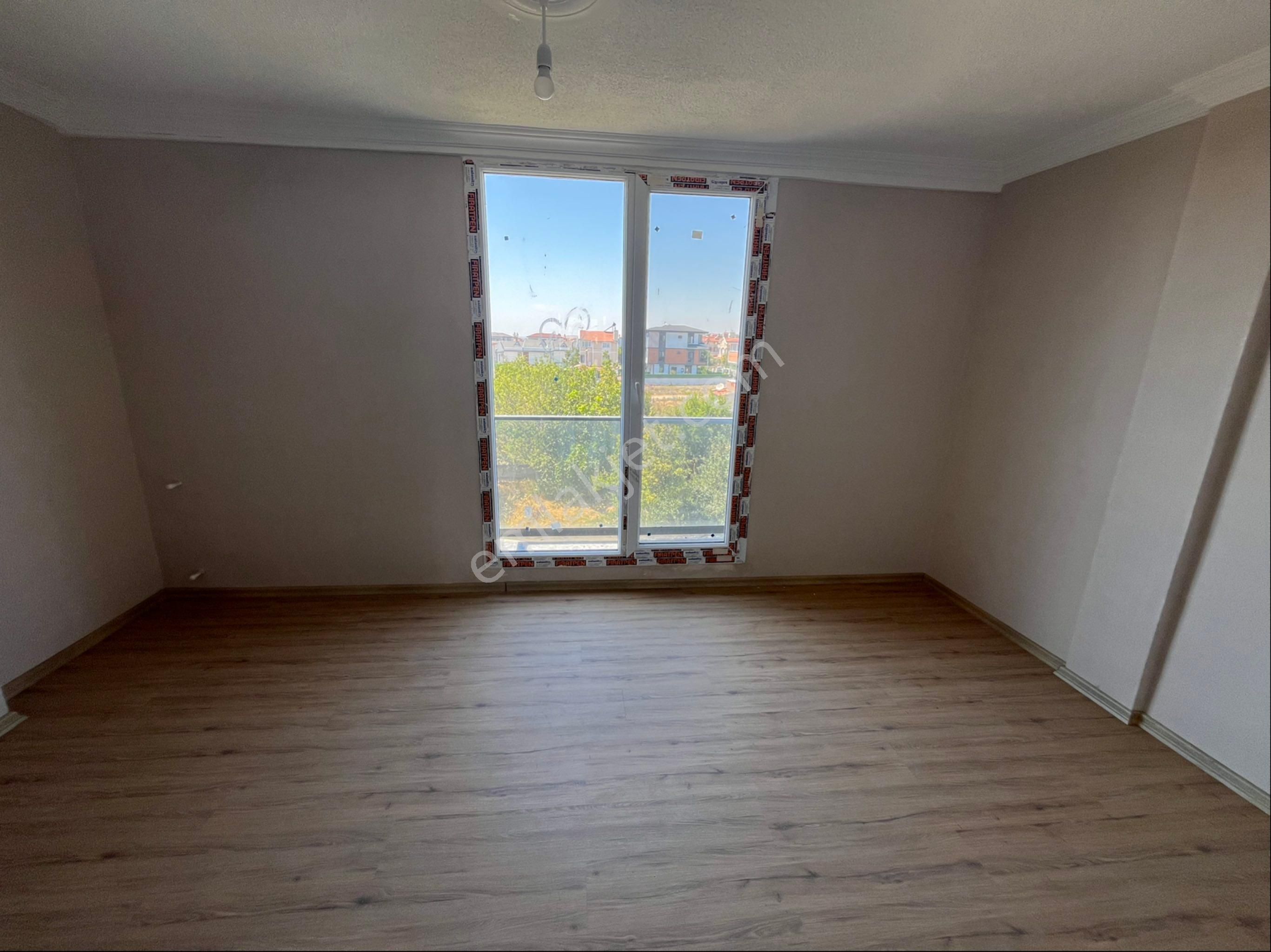 Ata Gayrimenkul,den Merkeze Ve Denize Yakın 4+1 Geniş Villa - Görsel 24