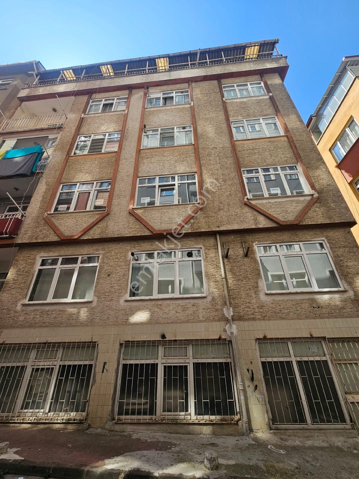 Mia'dan İlkadım 100.yıl Bulvarı'na Yakın Kiralık 1+1 Daire