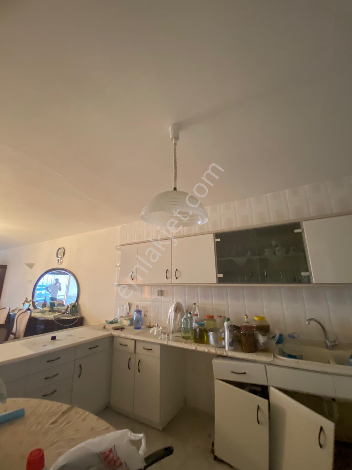 Kuşadası Marina'da Denize Sıfır Satılık 4+1 Daire - Görsel 17